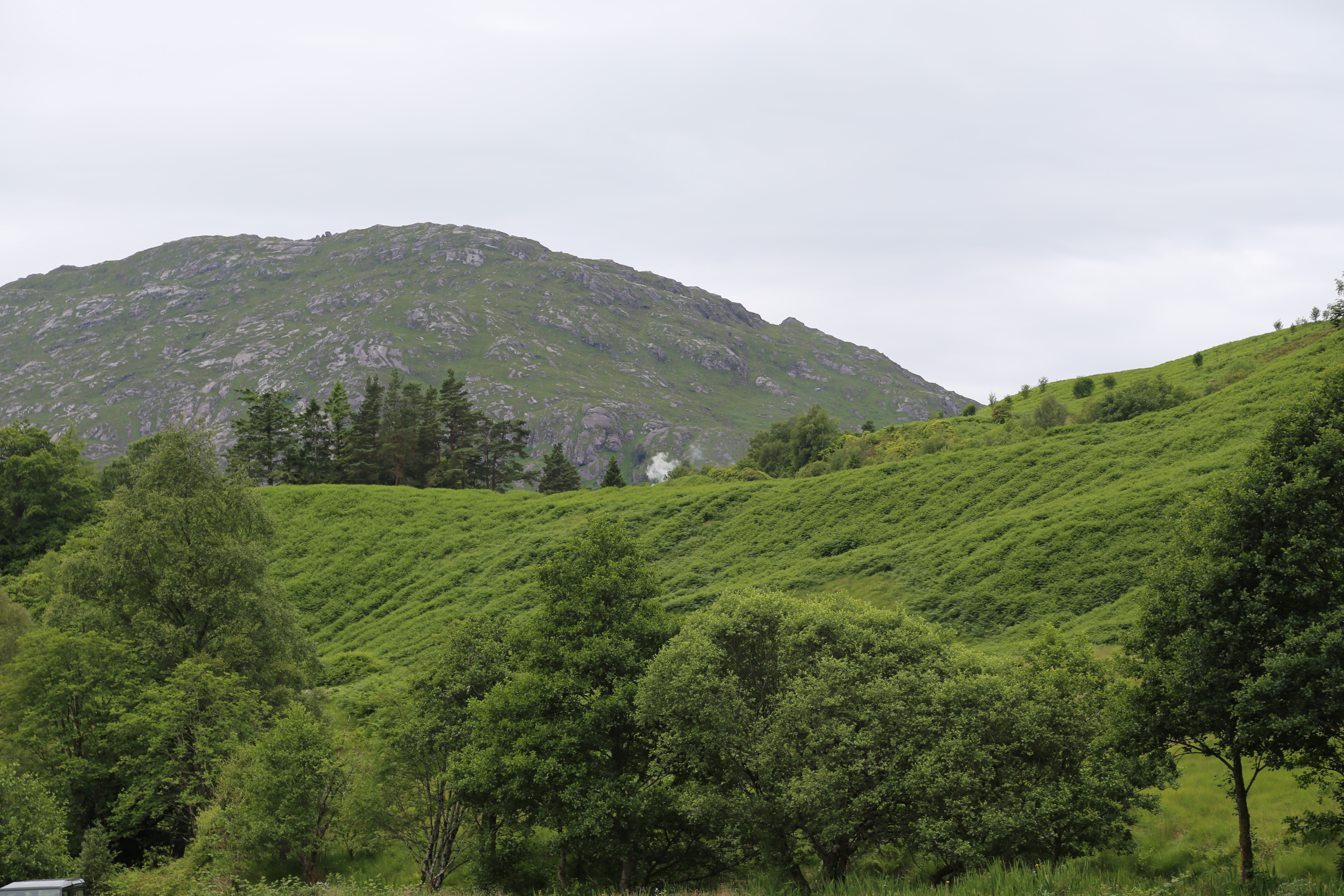 2014 Europe Trip Day 27 - Scotland (Muesli, Hogwarts Express Train (Jacobite Steam Train, Glenfinnan Viaduct), Fort William, Ben Nevis, Highland Bagpiper, Eilean Donan Castle, Isle of Skye, Portree, Old Man of Storr, Kilt Rock, Uig, Quiraing, Peat Fields)