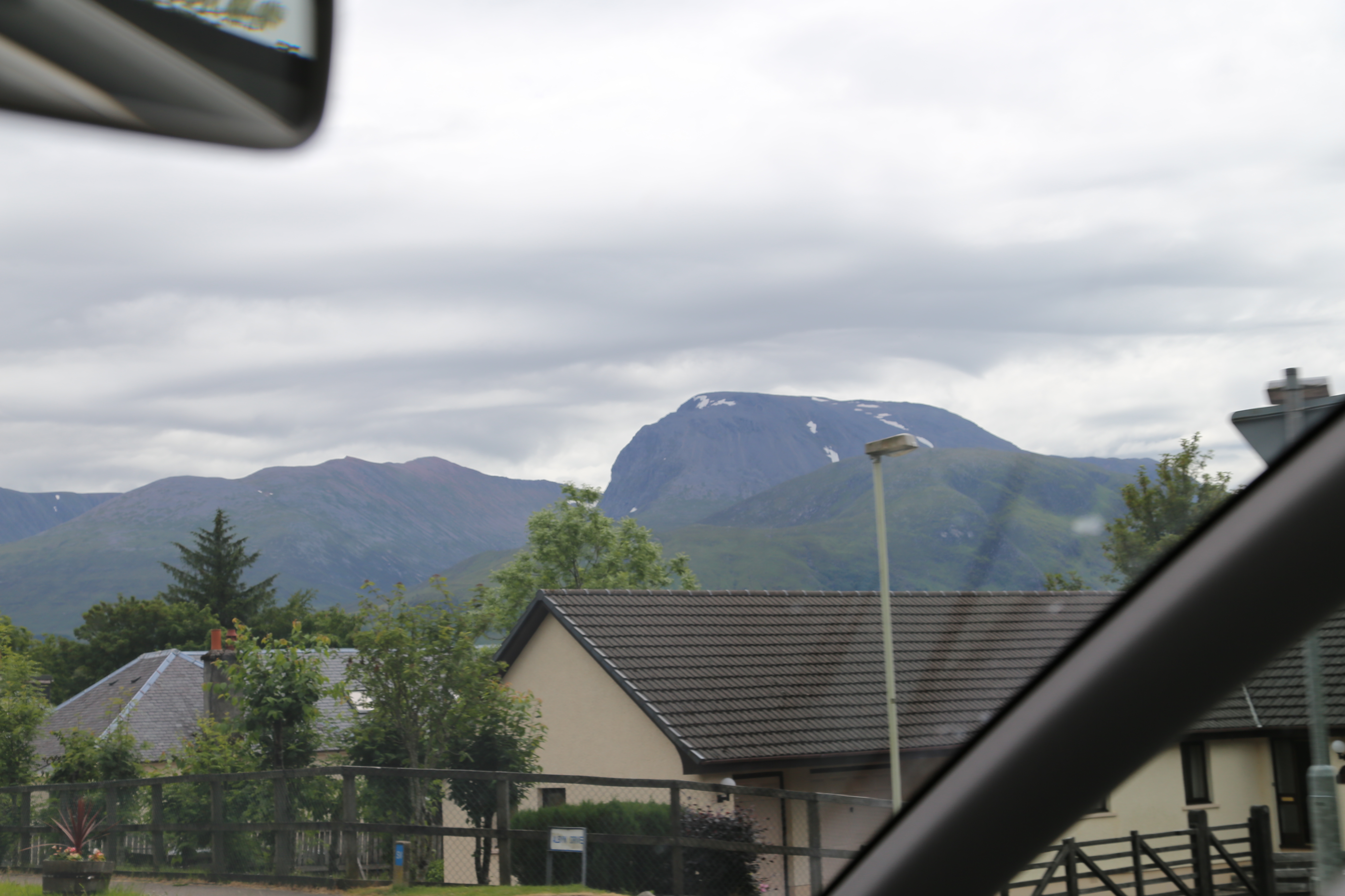 2014 Europe Trip Day 27 - Scotland (Muesli, Hogwarts Express Train (Jacobite Steam Train, Glenfinnan Viaduct), Fort William, Ben Nevis, Highland Bagpiper, Eilean Donan Castle, Isle of Skye, Portree, Old Man of Storr, Kilt Rock, Uig, Quiraing, Peat Fields)