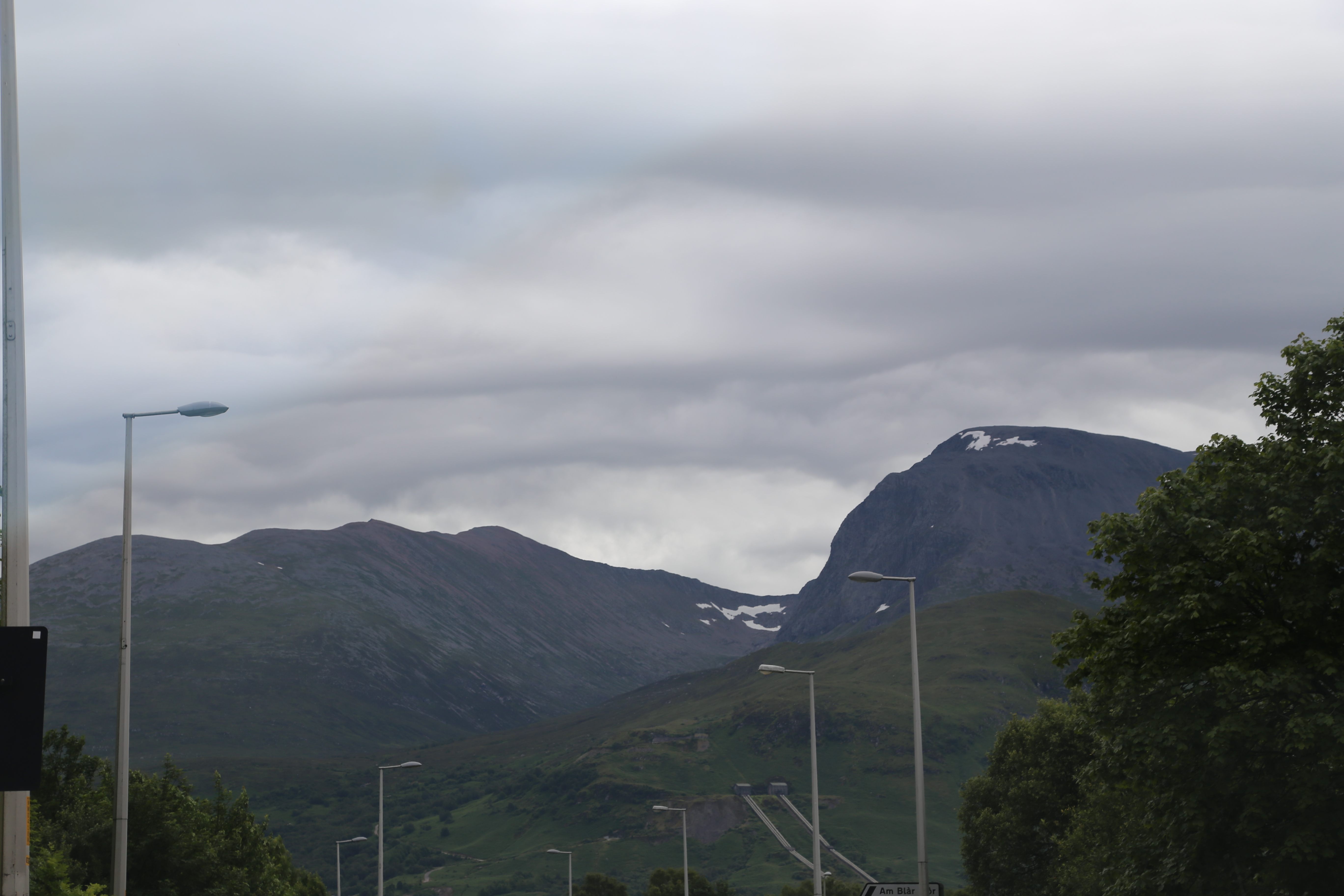 2014 Europe Trip Day 27 - Scotland (Muesli, Hogwarts Express Train (Jacobite Steam Train, Glenfinnan Viaduct), Fort William, Ben Nevis, Highland Bagpiper, Eilean Donan Castle, Isle of Skye, Portree, Old Man of Storr, Kilt Rock, Uig, Quiraing, Peat Fields)