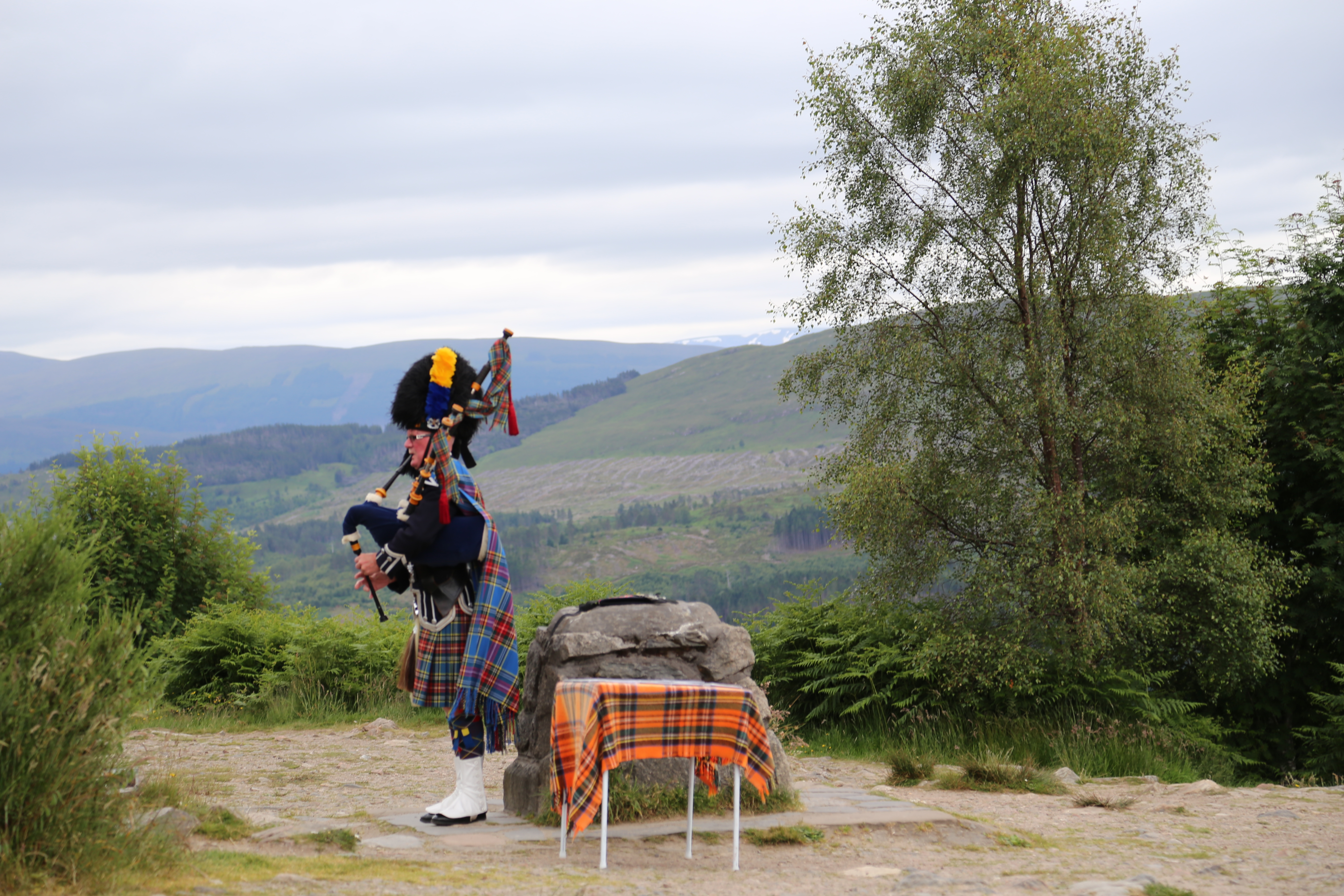 2014 Europe Trip Day 27 - Scotland (Muesli, Hogwarts Express Train (Jacobite Steam Train, Glenfinnan Viaduct), Fort William, Ben Nevis, Highland Bagpiper, Eilean Donan Castle, Isle of Skye, Portree, Old Man of Storr, Kilt Rock, Uig, Quiraing, Peat Fields)