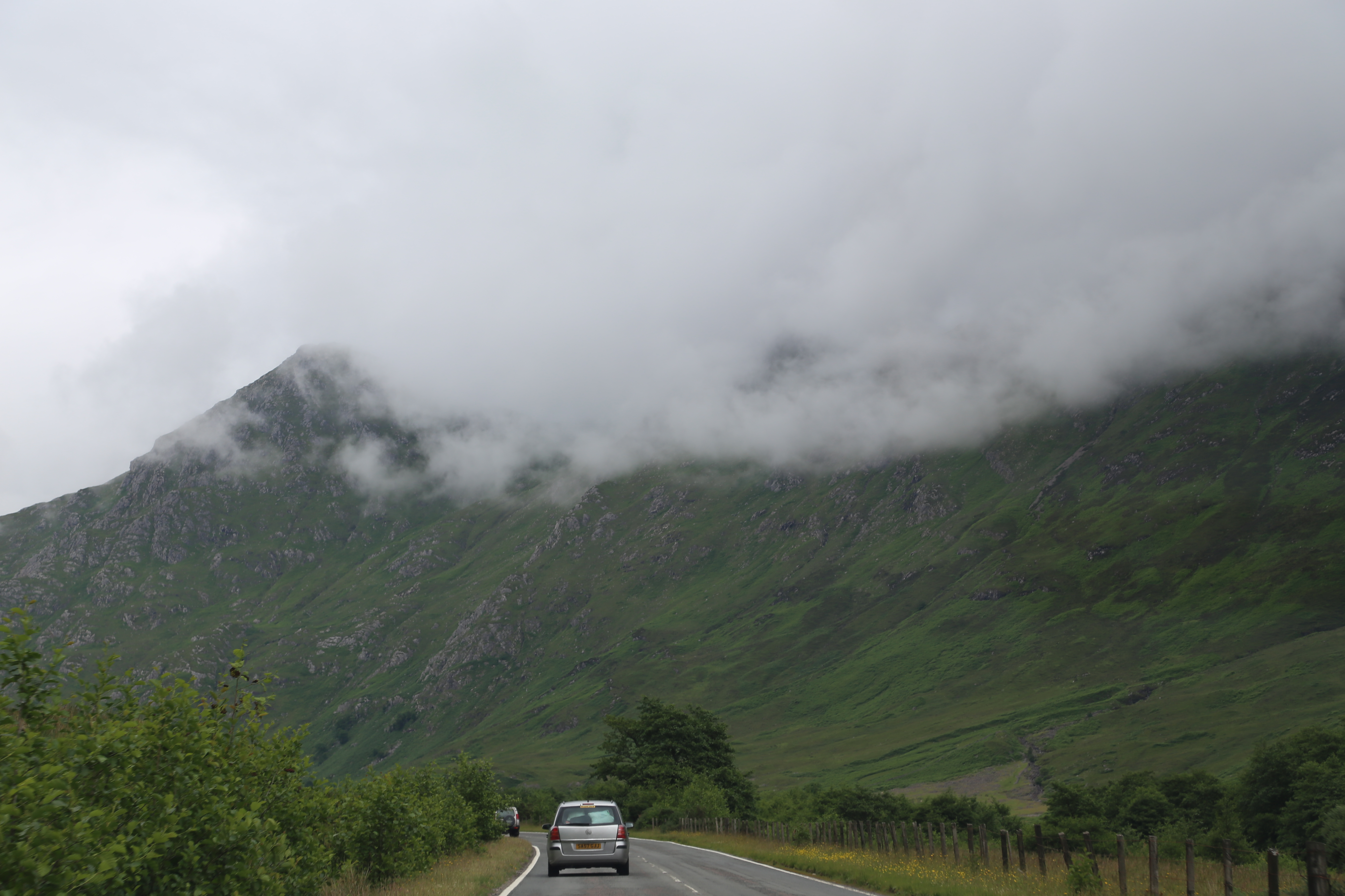 2014 Europe Trip Day 27 - Scotland (Muesli, Hogwarts Express Train (Jacobite Steam Train, Glenfinnan Viaduct), Fort William, Ben Nevis, Highland Bagpiper, Eilean Donan Castle, Isle of Skye, Portree, Old Man of Storr, Kilt Rock, Uig, Quiraing, Peat Fields)