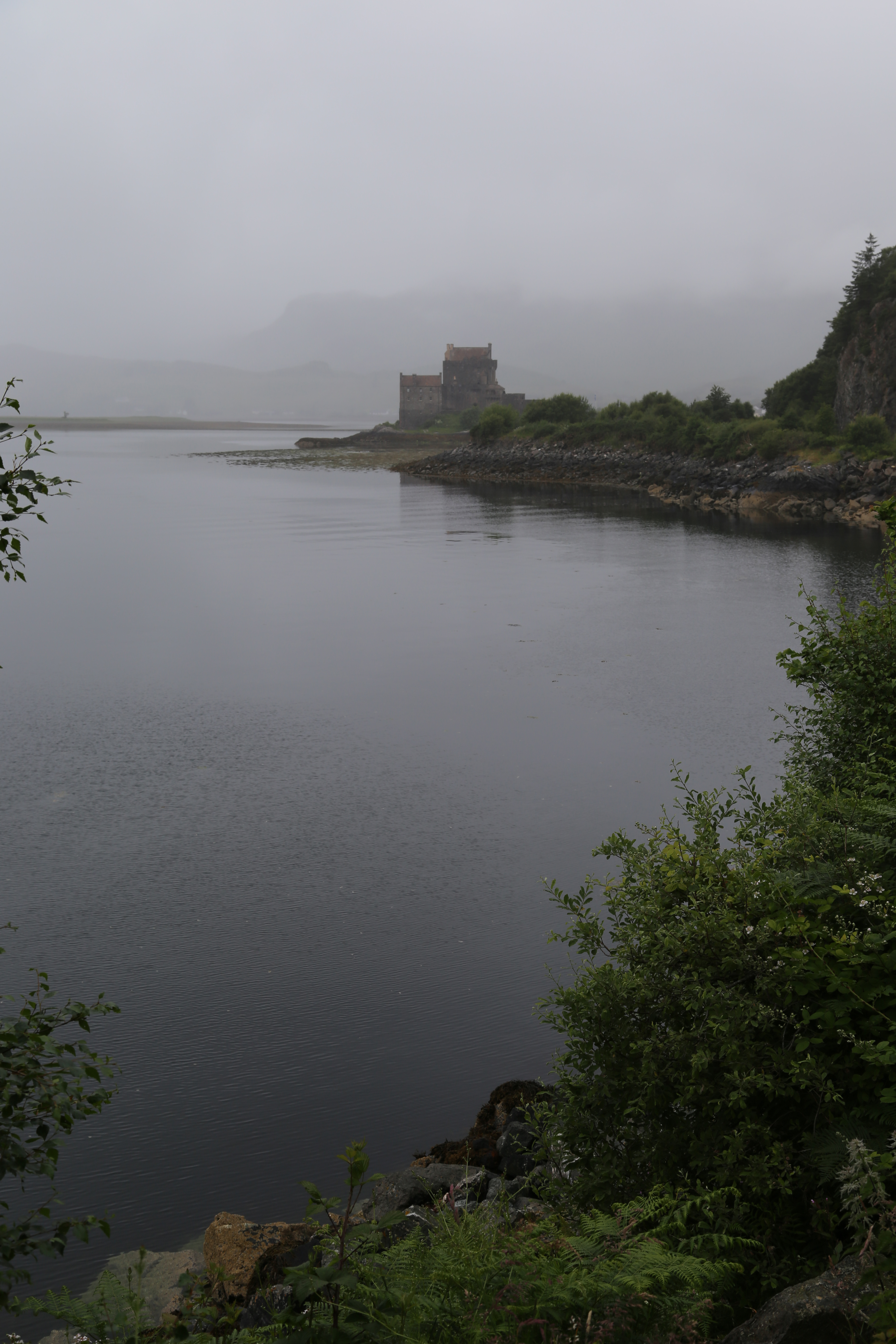 2014 Europe Trip Day 27 - Scotland (Muesli, Hogwarts Express Train (Jacobite Steam Train, Glenfinnan Viaduct), Fort William, Ben Nevis, Highland Bagpiper, Eilean Donan Castle, Isle of Skye, Portree, Old Man of Storr, Kilt Rock, Uig, Quiraing, Peat Fields)