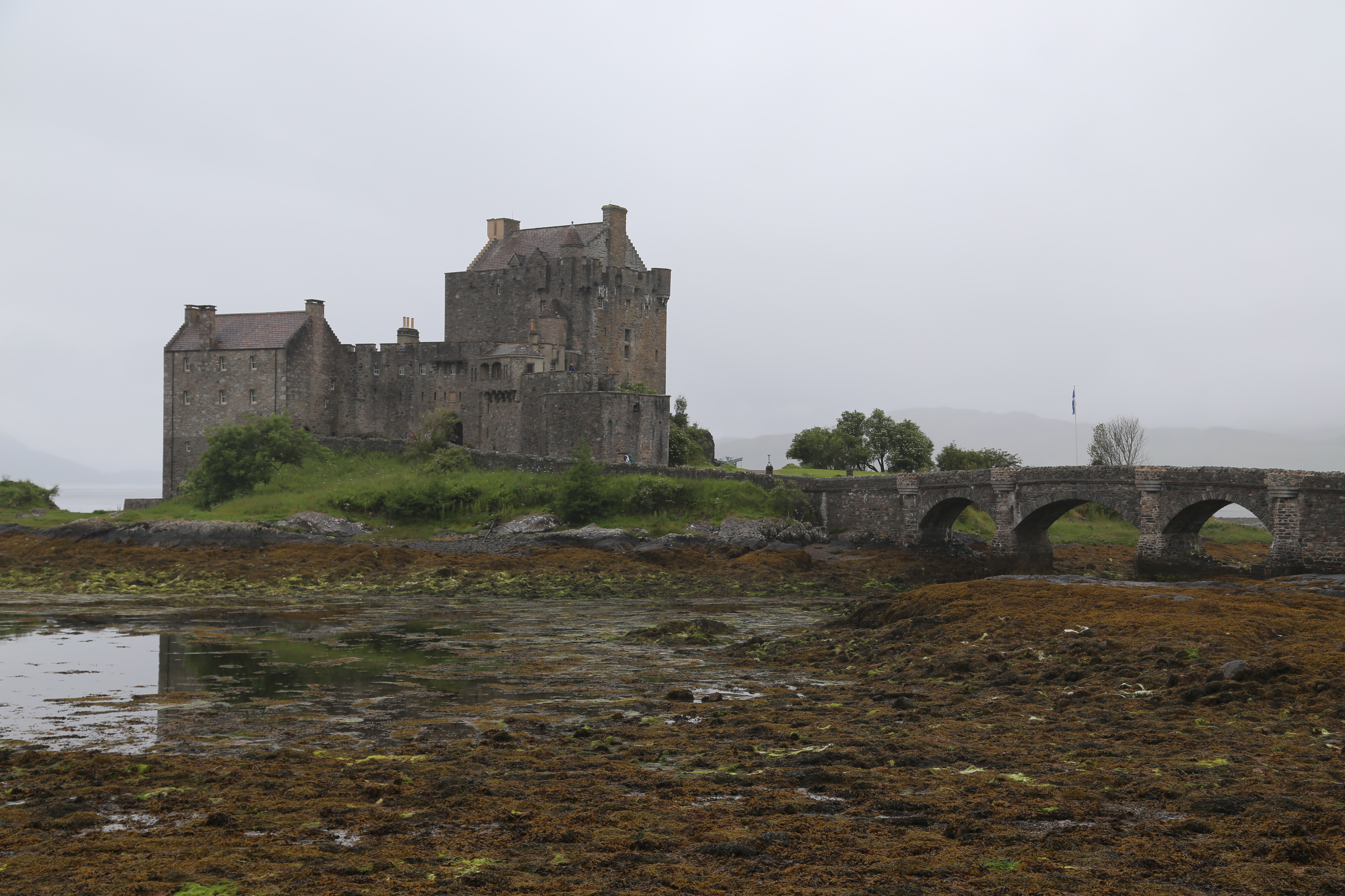 2014 Europe Trip Day 27 - Scotland (Muesli, Hogwarts Express Train (Jacobite Steam Train, Glenfinnan Viaduct), Fort William, Ben Nevis, Highland Bagpiper, Eilean Donan Castle, Isle of Skye, Portree, Old Man of Storr, Kilt Rock, Uig, Quiraing, Peat Fields)