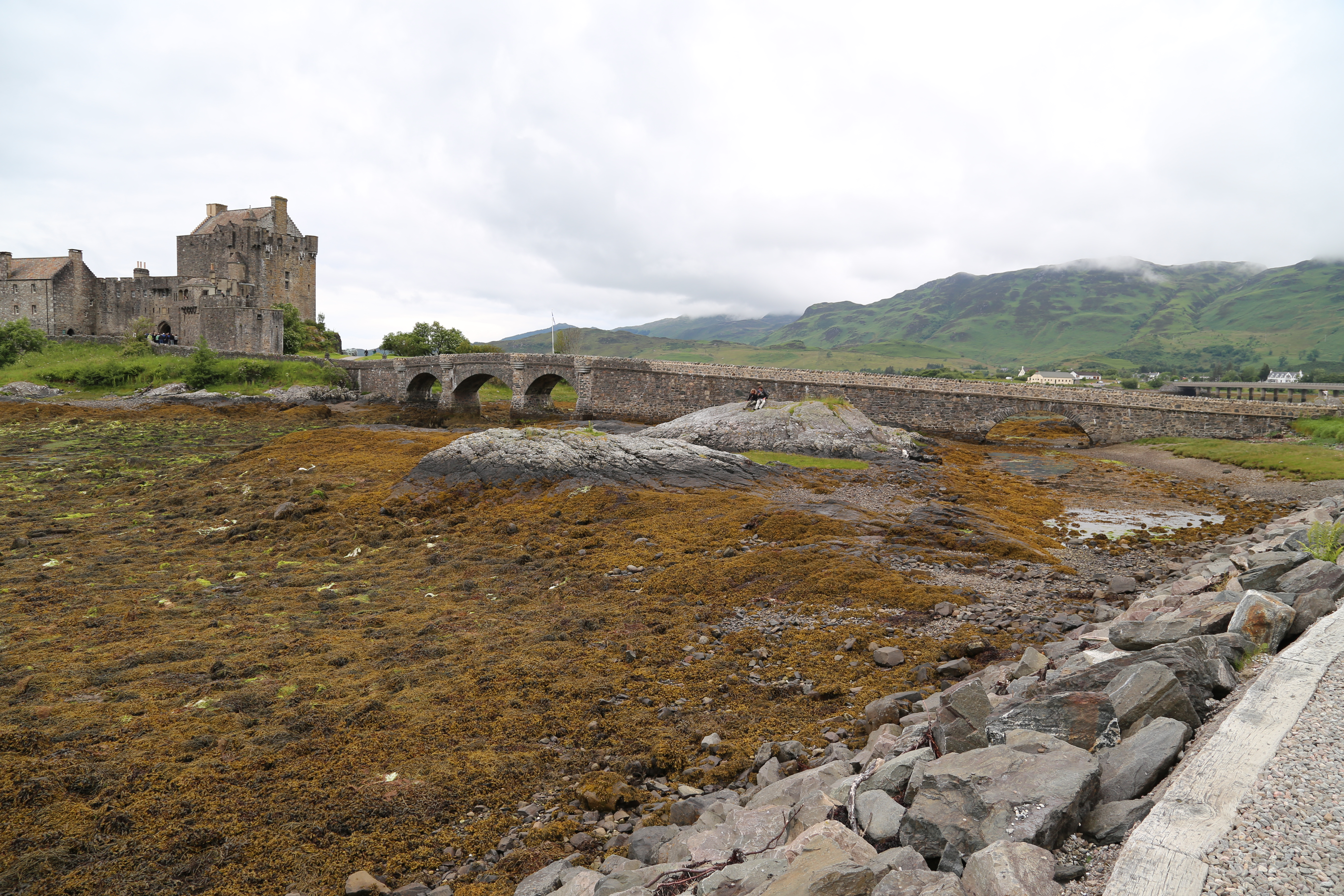 2014 Europe Trip Day 27 - Scotland (Muesli, Hogwarts Express Train (Jacobite Steam Train, Glenfinnan Viaduct), Fort William, Ben Nevis, Highland Bagpiper, Eilean Donan Castle, Isle of Skye, Portree, Old Man of Storr, Kilt Rock, Uig, Quiraing, Peat Fields)