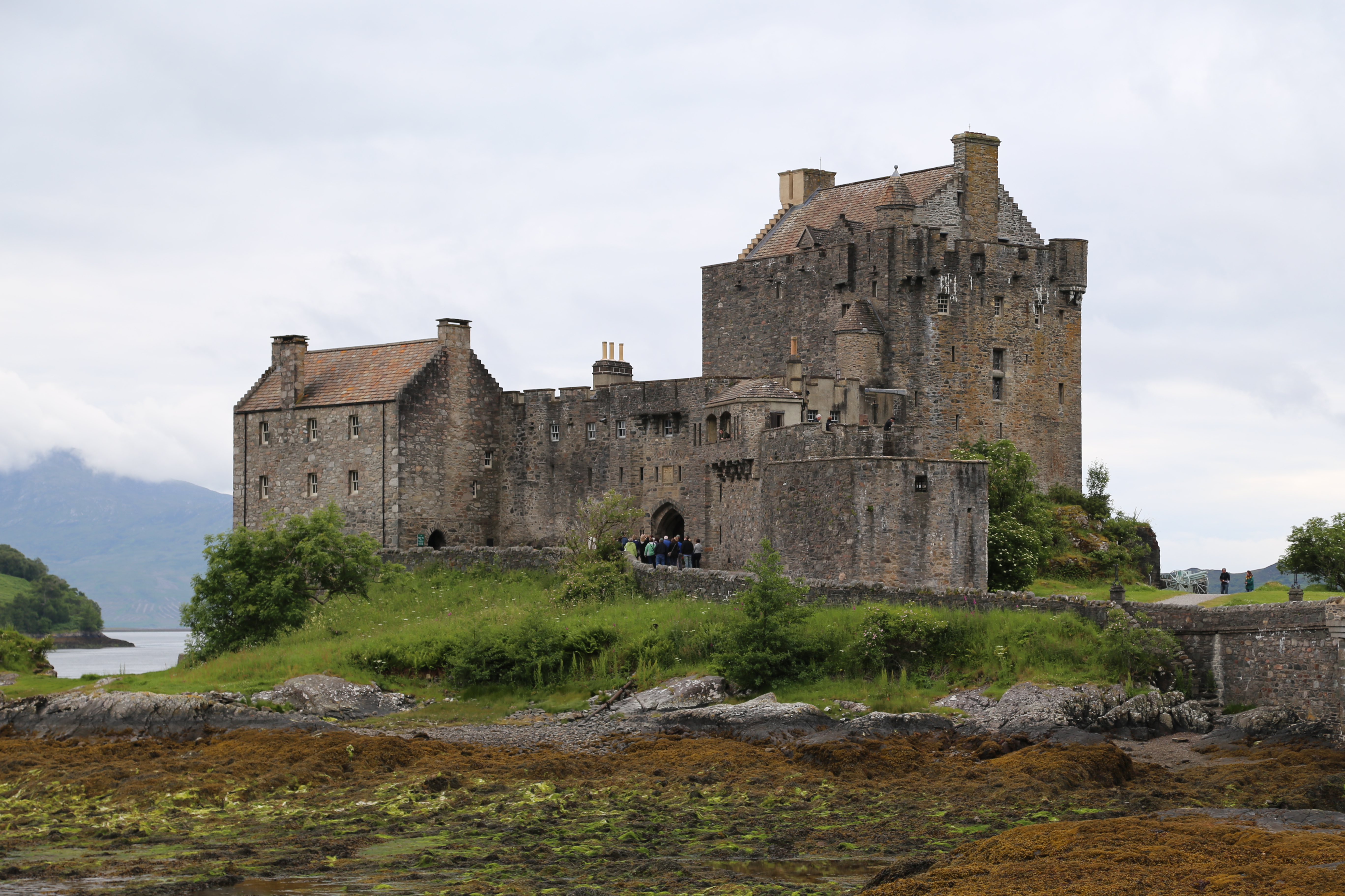 2014 Europe Trip Day 27 - Scotland (Muesli, Hogwarts Express Train (Jacobite Steam Train, Glenfinnan Viaduct), Fort William, Ben Nevis, Highland Bagpiper, Eilean Donan Castle, Isle of Skye, Portree, Old Man of Storr, Kilt Rock, Uig, Quiraing, Peat Fields)