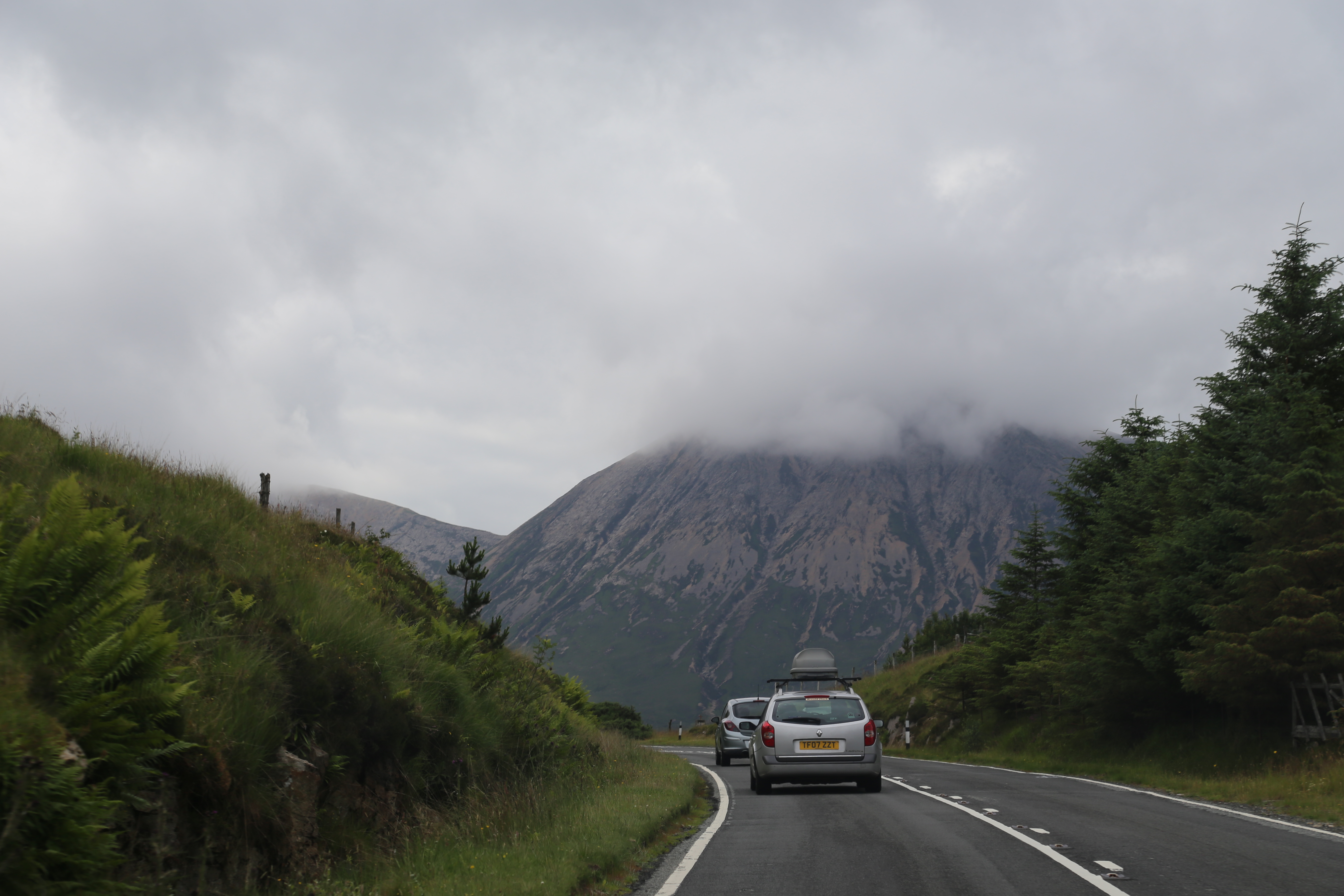 2014 Europe Trip Day 27 - Scotland (Muesli, Hogwarts Express Train (Jacobite Steam Train, Glenfinnan Viaduct), Fort William, Ben Nevis, Highland Bagpiper, Eilean Donan Castle, Isle of Skye, Portree, Old Man of Storr, Kilt Rock, Uig, Quiraing, Peat Fields)