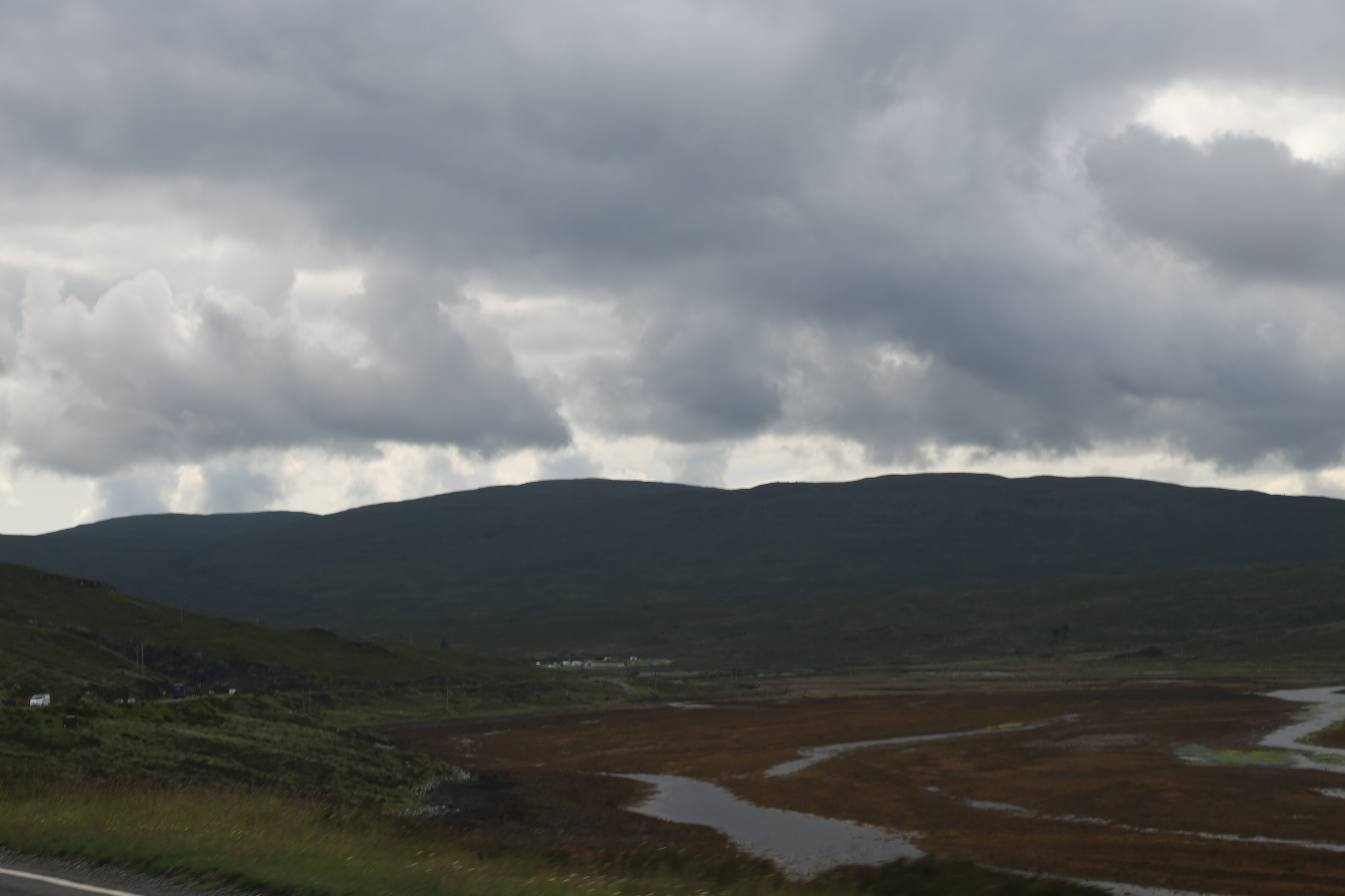 2014 Europe Trip Day 27 - Scotland (Muesli, Hogwarts Express Train (Jacobite Steam Train, Glenfinnan Viaduct), Fort William, Ben Nevis, Highland Bagpiper, Eilean Donan Castle, Isle of Skye, Portree, Old Man of Storr, Kilt Rock, Uig, Quiraing, Peat Fields)