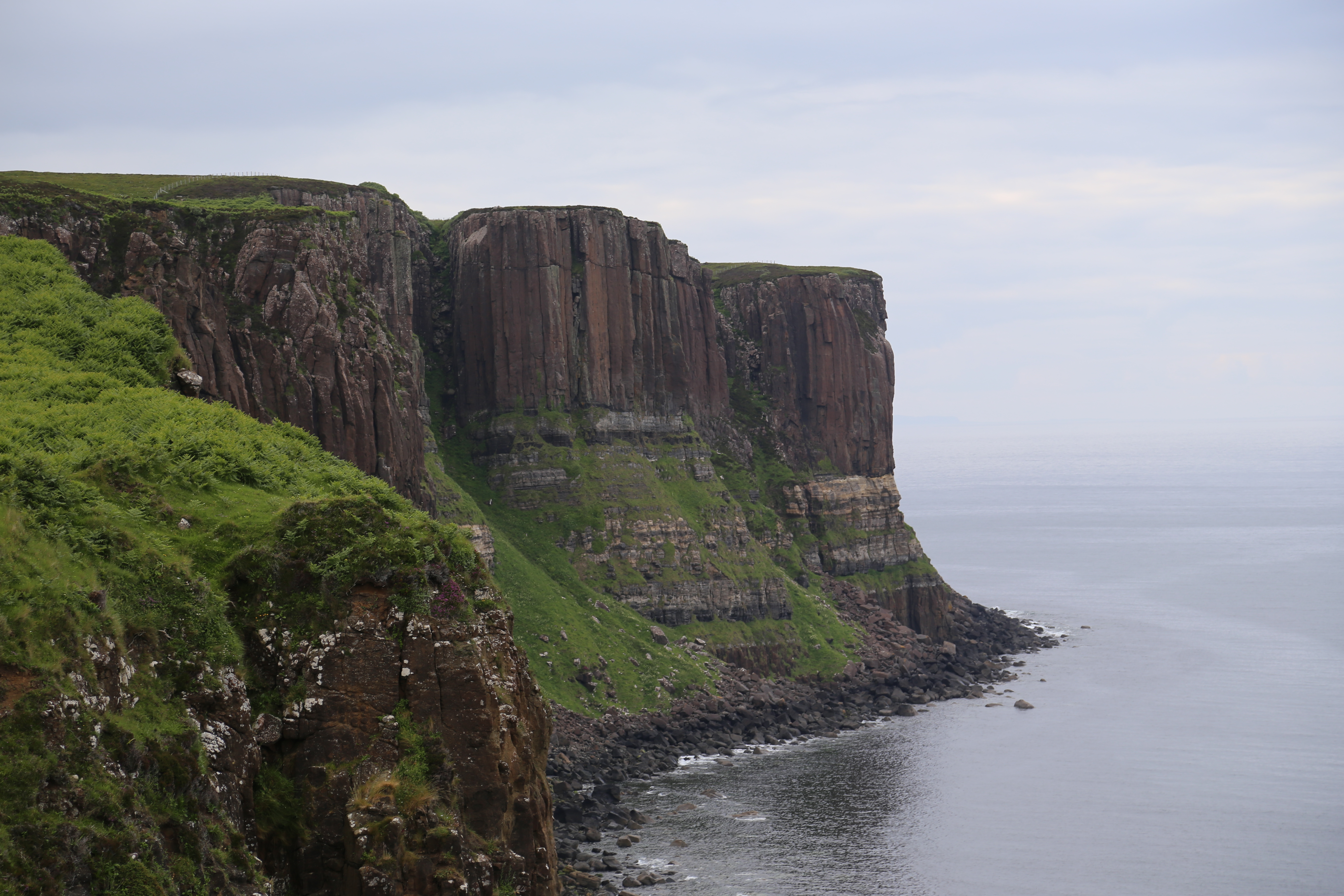 2014 Europe Trip Day 27 - Scotland (Muesli, Hogwarts Express Train (Jacobite Steam Train, Glenfinnan Viaduct), Fort William, Ben Nevis, Highland Bagpiper, Eilean Donan Castle, Isle of Skye, Portree, Old Man of Storr, Kilt Rock, Uig, Quiraing, Peat Fields)