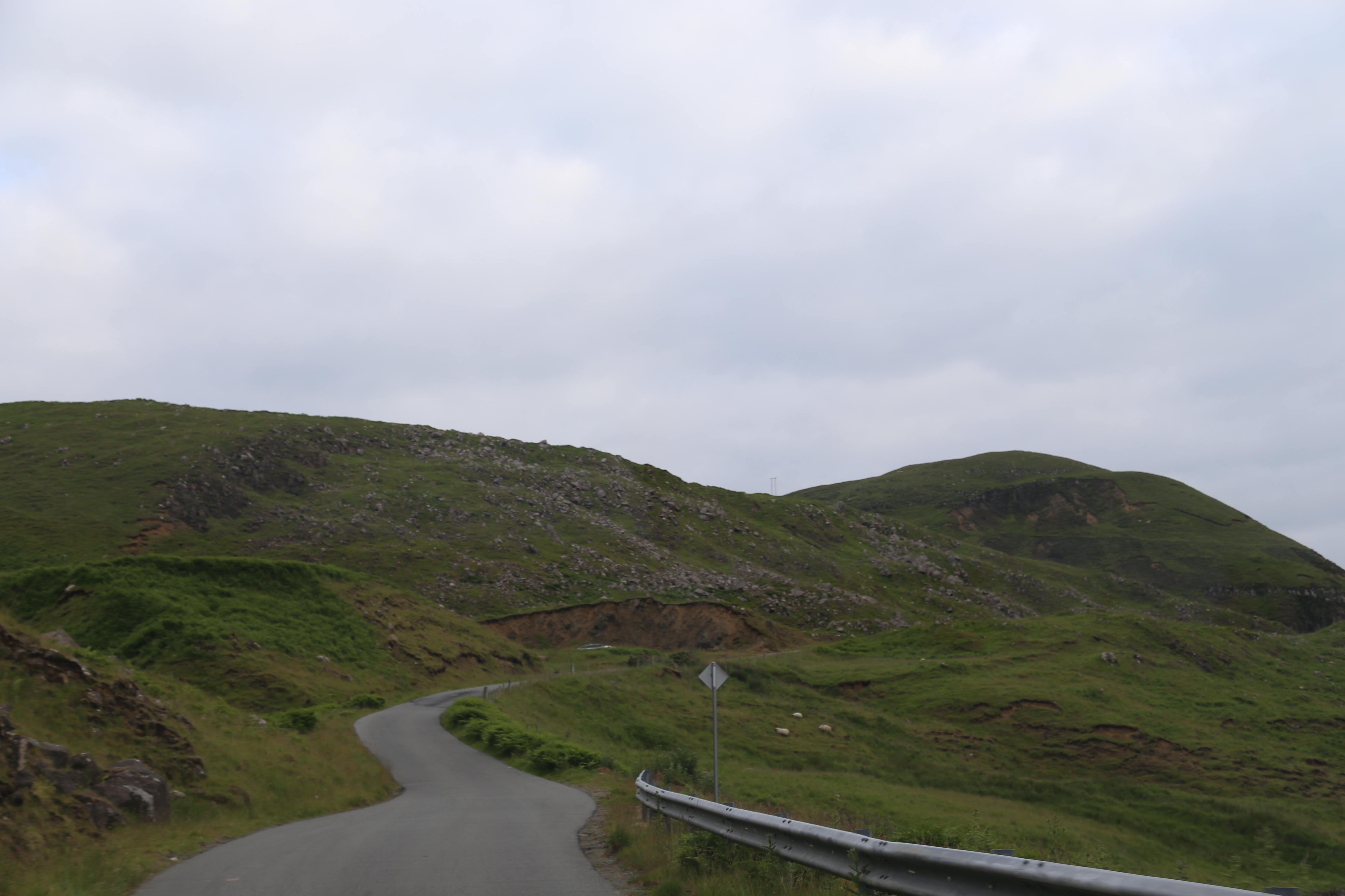 2014 Europe Trip Day 27 - Scotland (Muesli, Hogwarts Express Train (Jacobite Steam Train, Glenfinnan Viaduct), Fort William, Ben Nevis, Highland Bagpiper, Eilean Donan Castle, Isle of Skye, Portree, Old Man of Storr, Kilt Rock, Uig, Quiraing, Peat Fields)