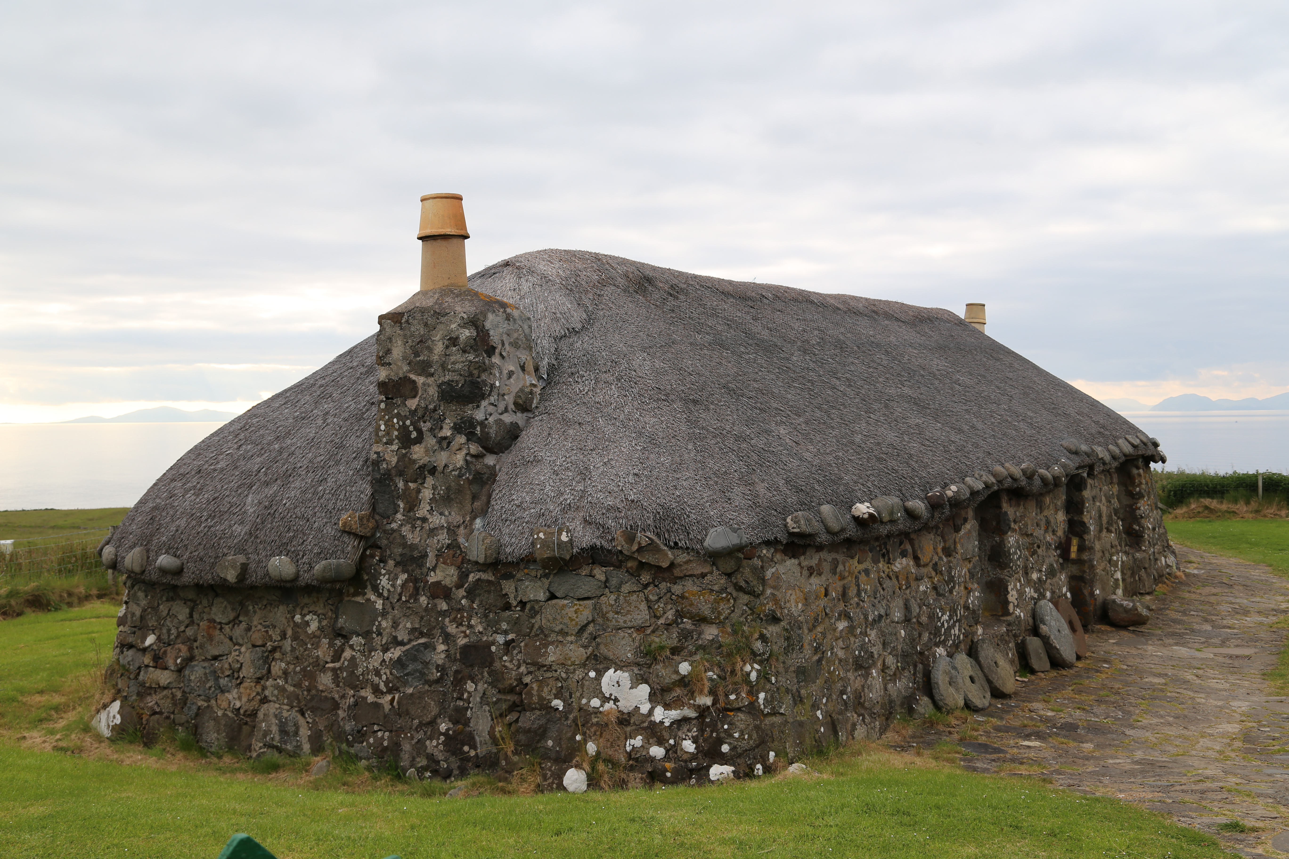 2014 Europe Trip Day 27 - Scotland (Muesli, Hogwarts Express Train (Jacobite Steam Train, Glenfinnan Viaduct), Fort William, Ben Nevis, Highland Bagpiper, Eilean Donan Castle, Isle of Skye, Portree, Old Man of Storr, Kilt Rock, Uig, Quiraing, Peat Fields)