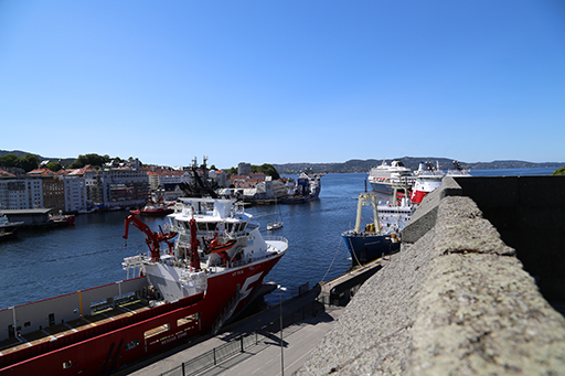 2014 Europe Trip Day 22 - Norway (Bergen: Fish Cakes, Fløibanen Funicular (Cable Railway up Mountain), Canoeing on Skomakerdiket Lake, Fisketorget (The Fish Market), Bryggen Wharf, Nordnes Seawater Pool, Jumping into the North Sea, Nordnes Alleys)