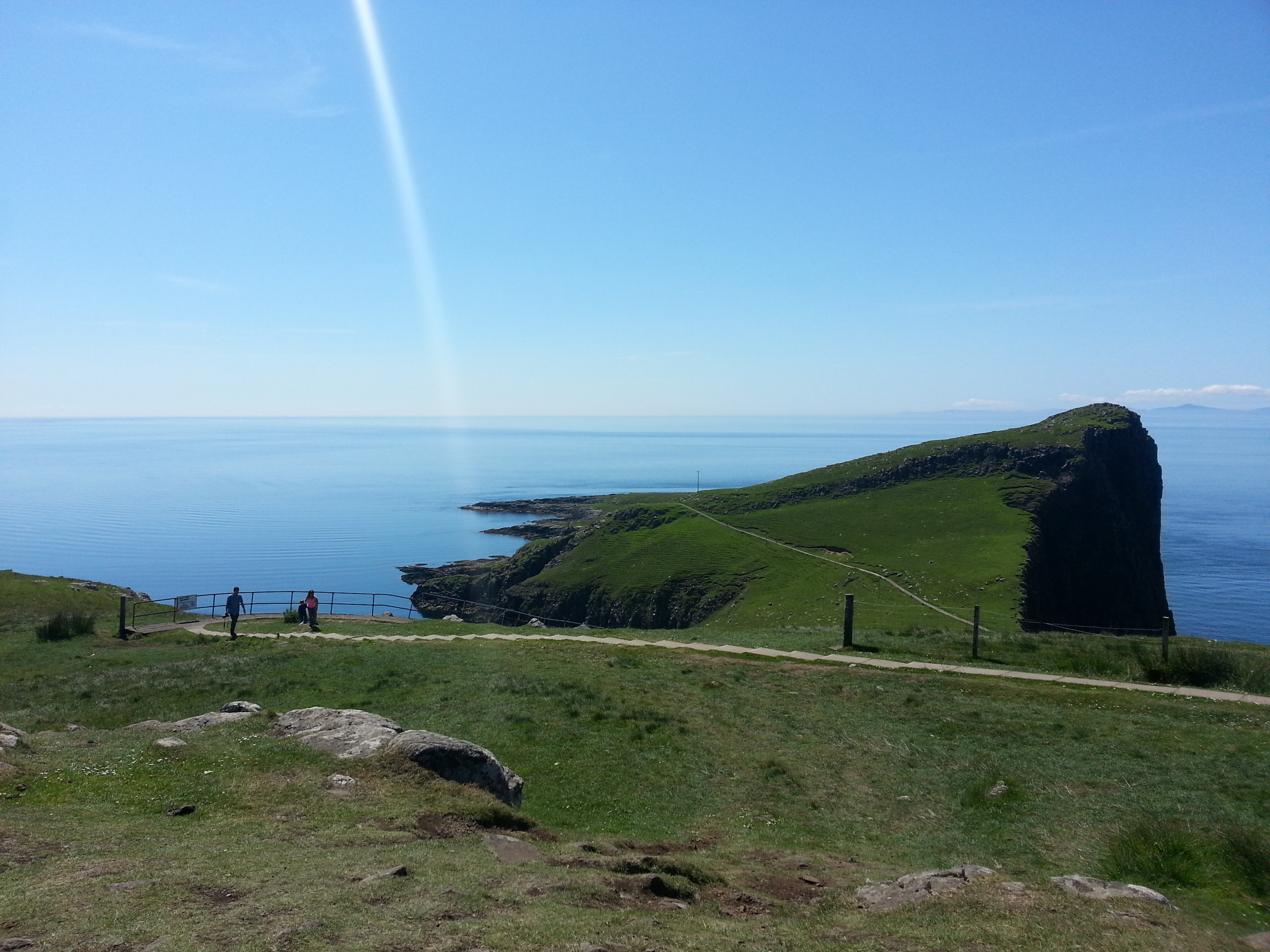 2014 Europe Trip Day 28 - Scotland (Isle of Skye, Portree, Full Scottish Breakfast, Dun Beag Broch, Highland Sheep, Thistle, Red Telephone Box, Neist Point Lighthouse, Dunvegan Castle, Uig-Tarbert Ferry, Outer Hebrides, Isle of Harris, Losgaintir Beach)