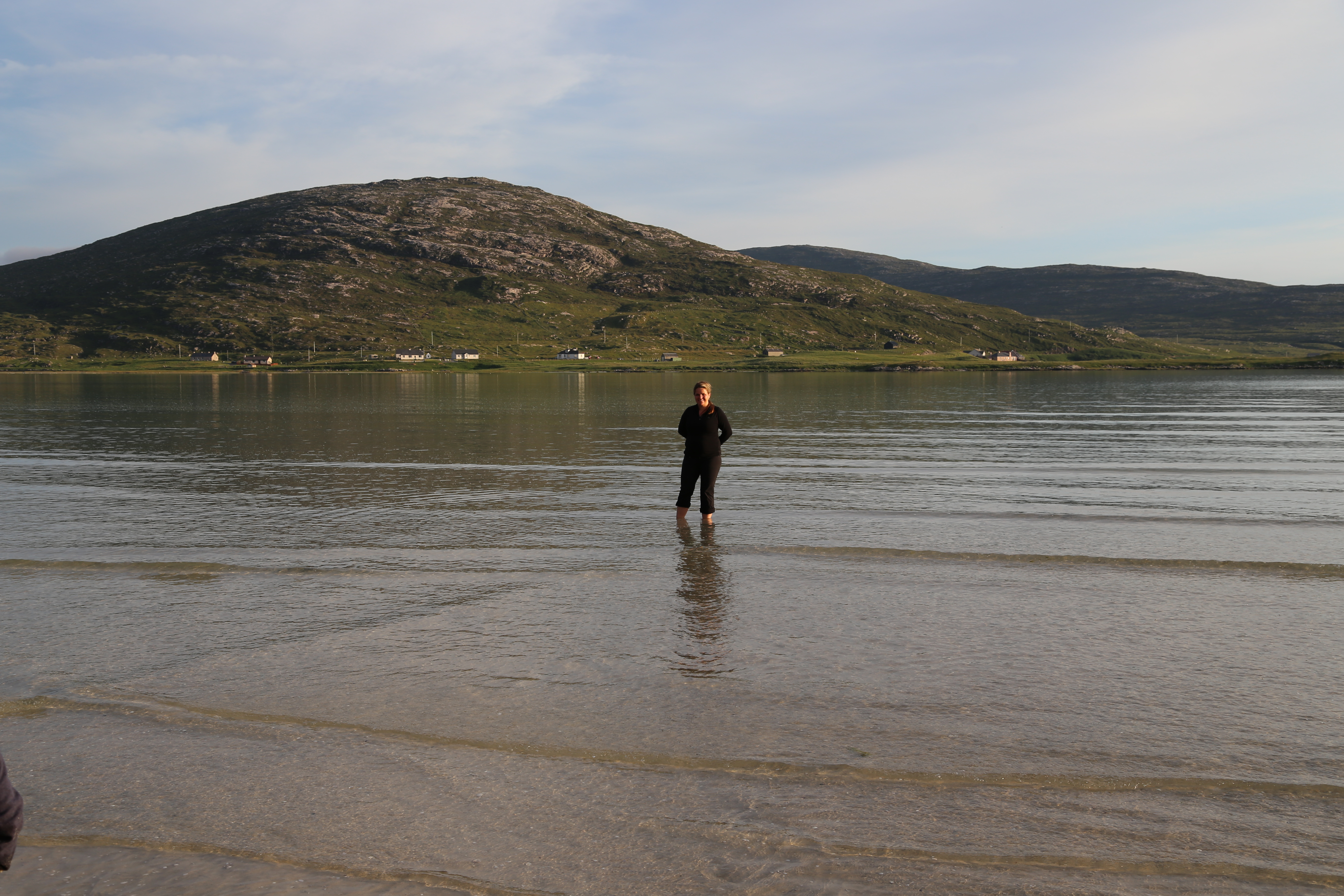 2014 Europe Trip Day 28 - Scotland (Isle of Skye, Portree, Full Scottish Breakfast, Dun Beag Broch, Highland Sheep, Thistle, Red Telephone Box, Neist Point Lighthouse, Dunvegan Castle, Uig-Tarbert Ferry, Outer Hebrides, Isle of Harris, Losgaintir Beach)