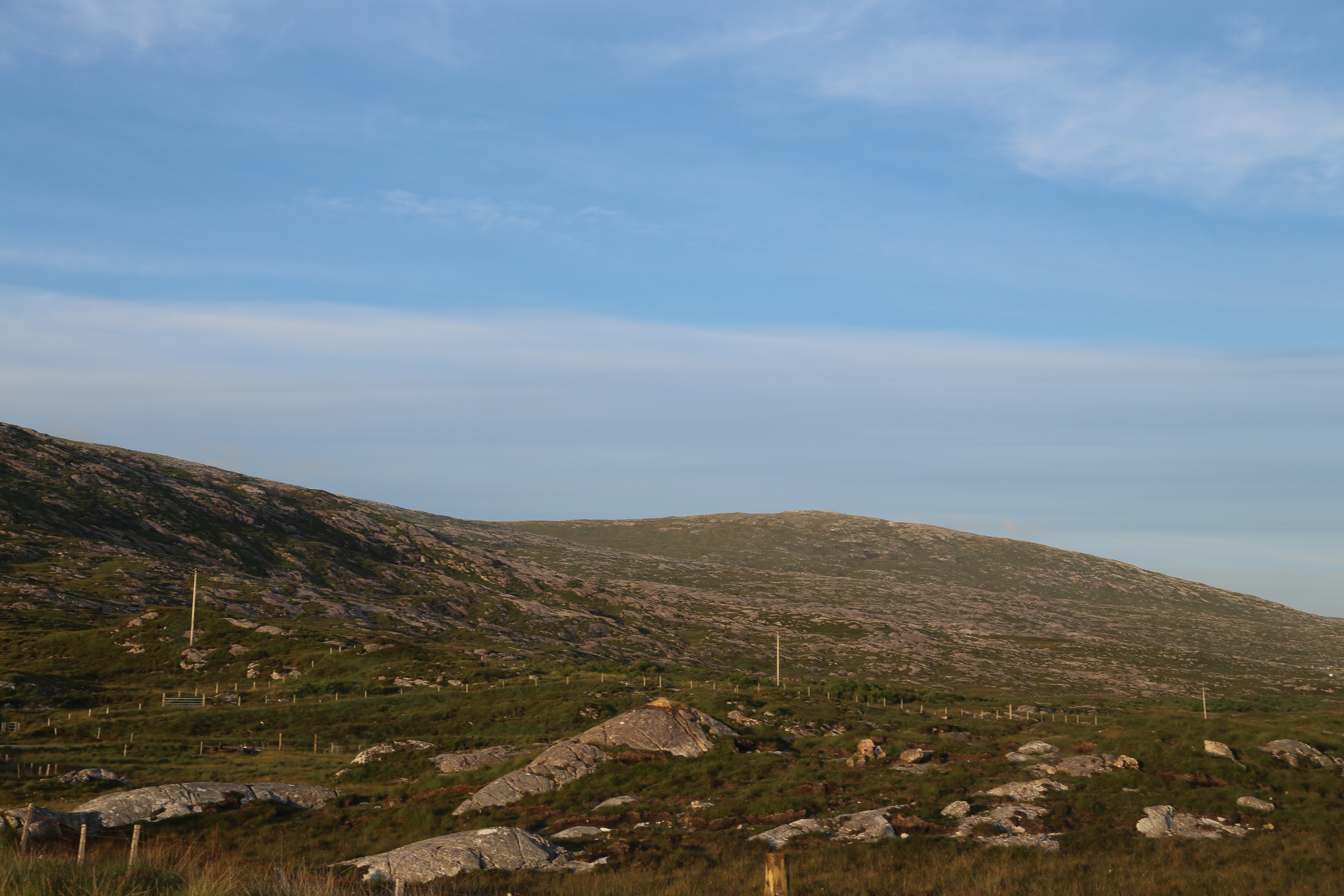 2014 Europe Trip Day 28 - Scotland (Isle of Skye, Portree, Full Scottish Breakfast, Dun Beag Broch, Highland Sheep, Thistle, Red Telephone Box, Neist Point Lighthouse, Dunvegan Castle, Uig-Tarbert Ferry, Outer Hebrides, Isle of Harris, Losgaintir Beach)