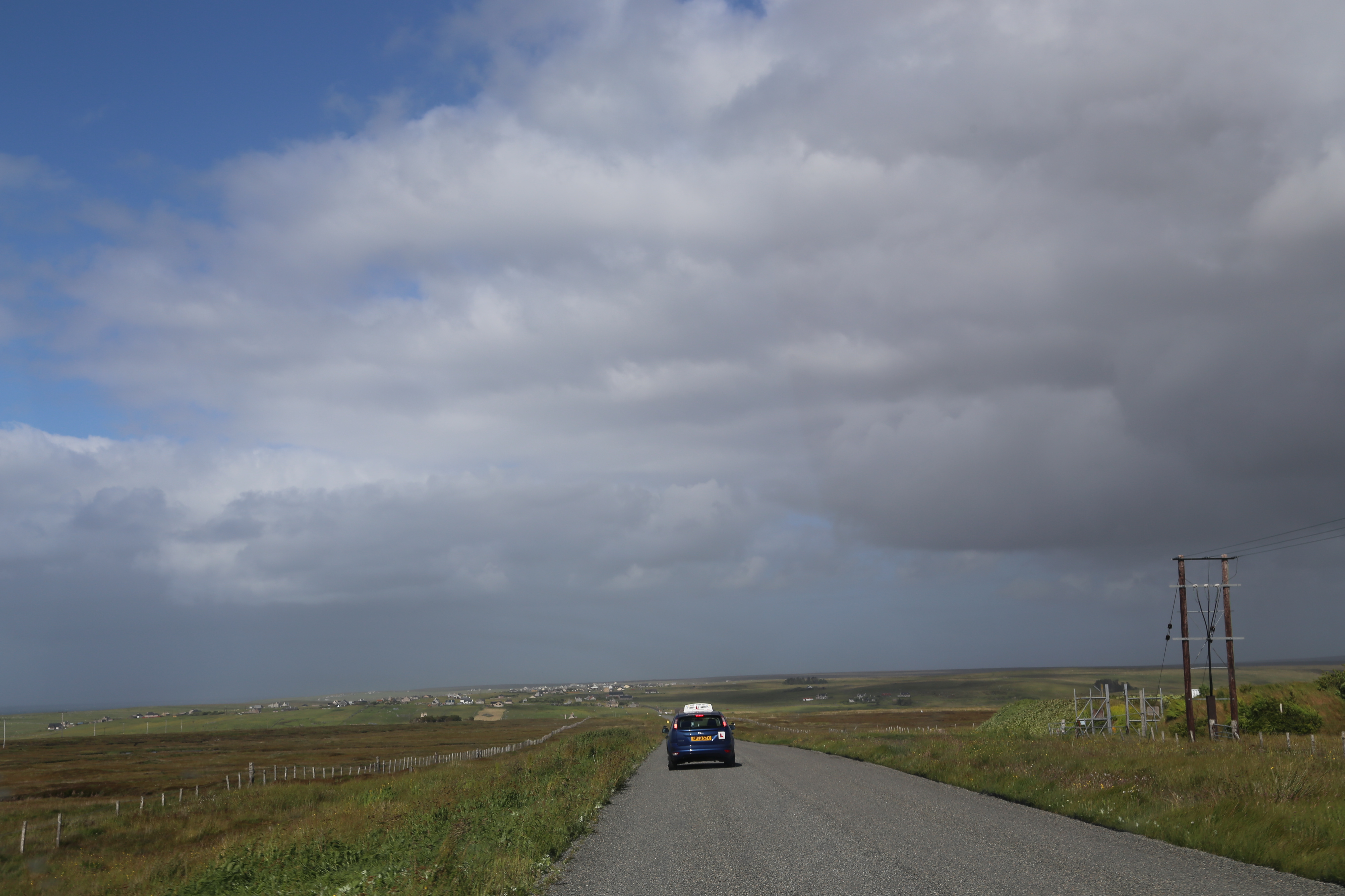 2014 Europe Trip Day 29 - Scotland (Callanish Standing Stones, Dun Carloway Broch, Gearrannan Blackhouse Village, Harris Tweed Weaving Loom, Dailbeag Beach, Arnol Black House, Breanish Tweed, Peat, Steinacleit, Bridge to Nowhere, Traigh Mhor, Rainbow)