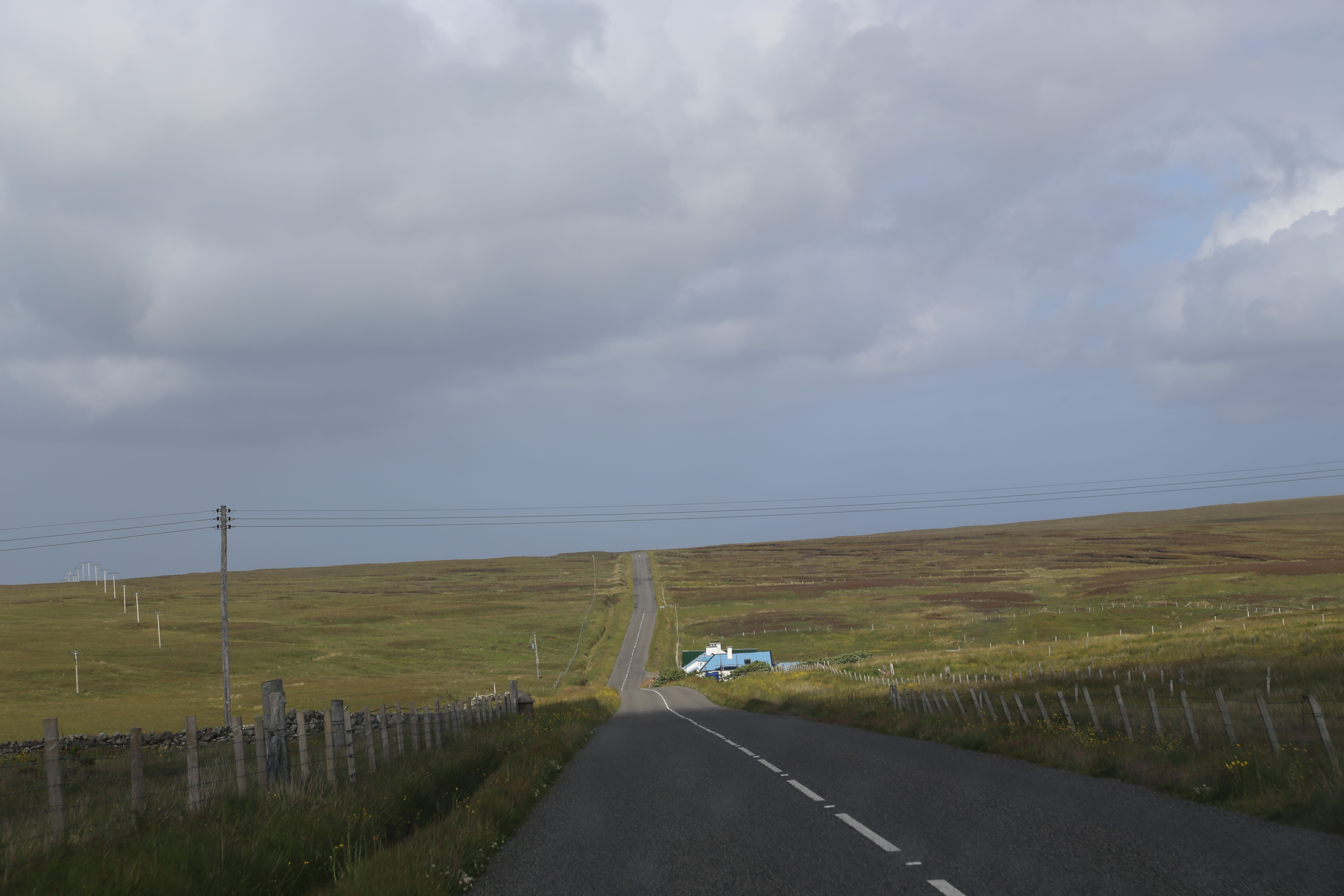 2014 Europe Trip Day 29 - Scotland (Callanish Standing Stones, Dun Carloway Broch, Gearrannan Blackhouse Village, Harris Tweed Weaving Loom, Dailbeag Beach, Arnol Black House, Breanish Tweed, Peat, Steinacleit, Bridge to Nowhere, Traigh Mhor, Rainbow)