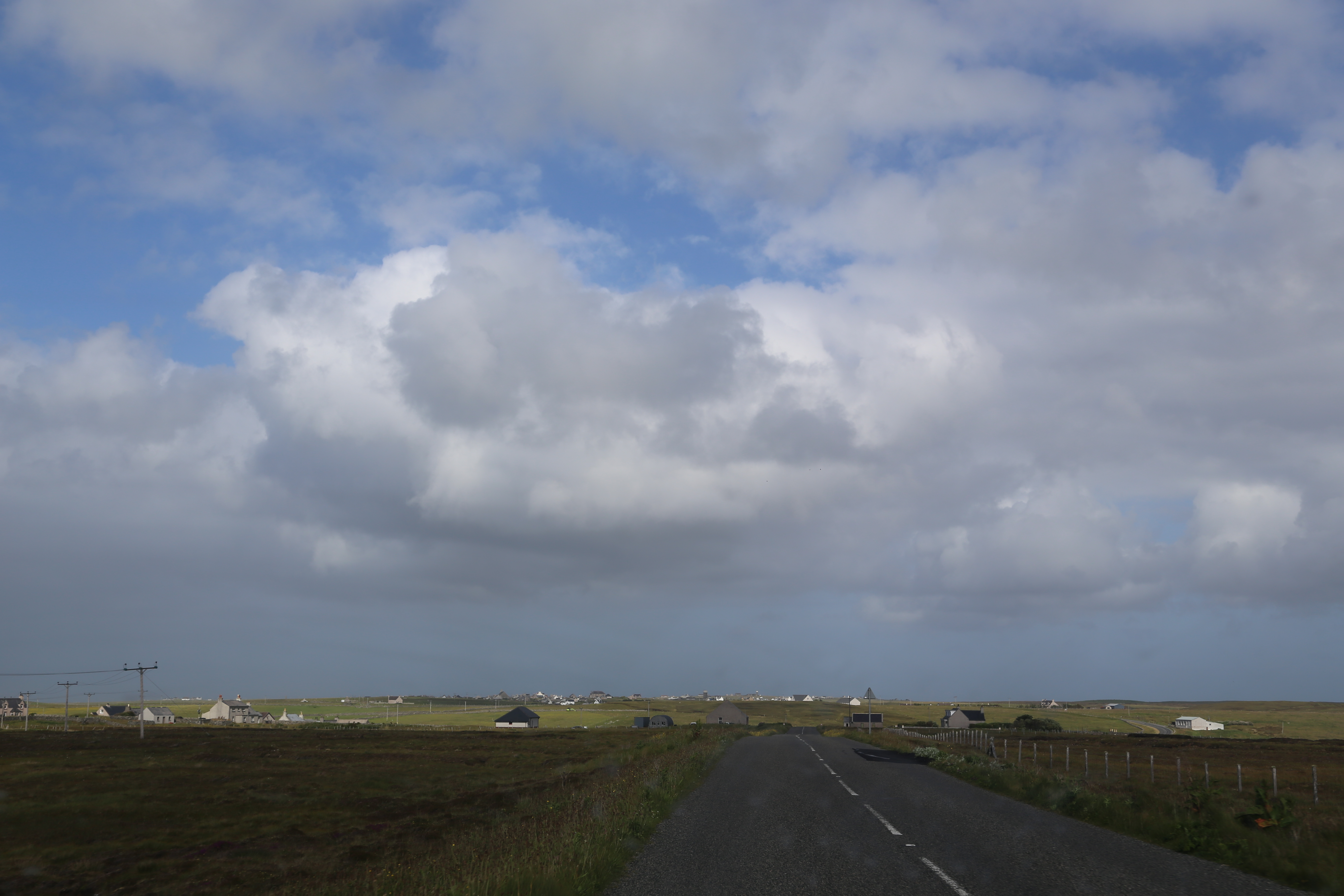 2014 Europe Trip Day 29 - Scotland (Callanish Standing Stones, Dun Carloway Broch, Gearrannan Blackhouse Village, Harris Tweed Weaving Loom, Dailbeag Beach, Arnol Black House, Breanish Tweed, Peat, Steinacleit, Bridge to Nowhere, Traigh Mhor, Rainbow)