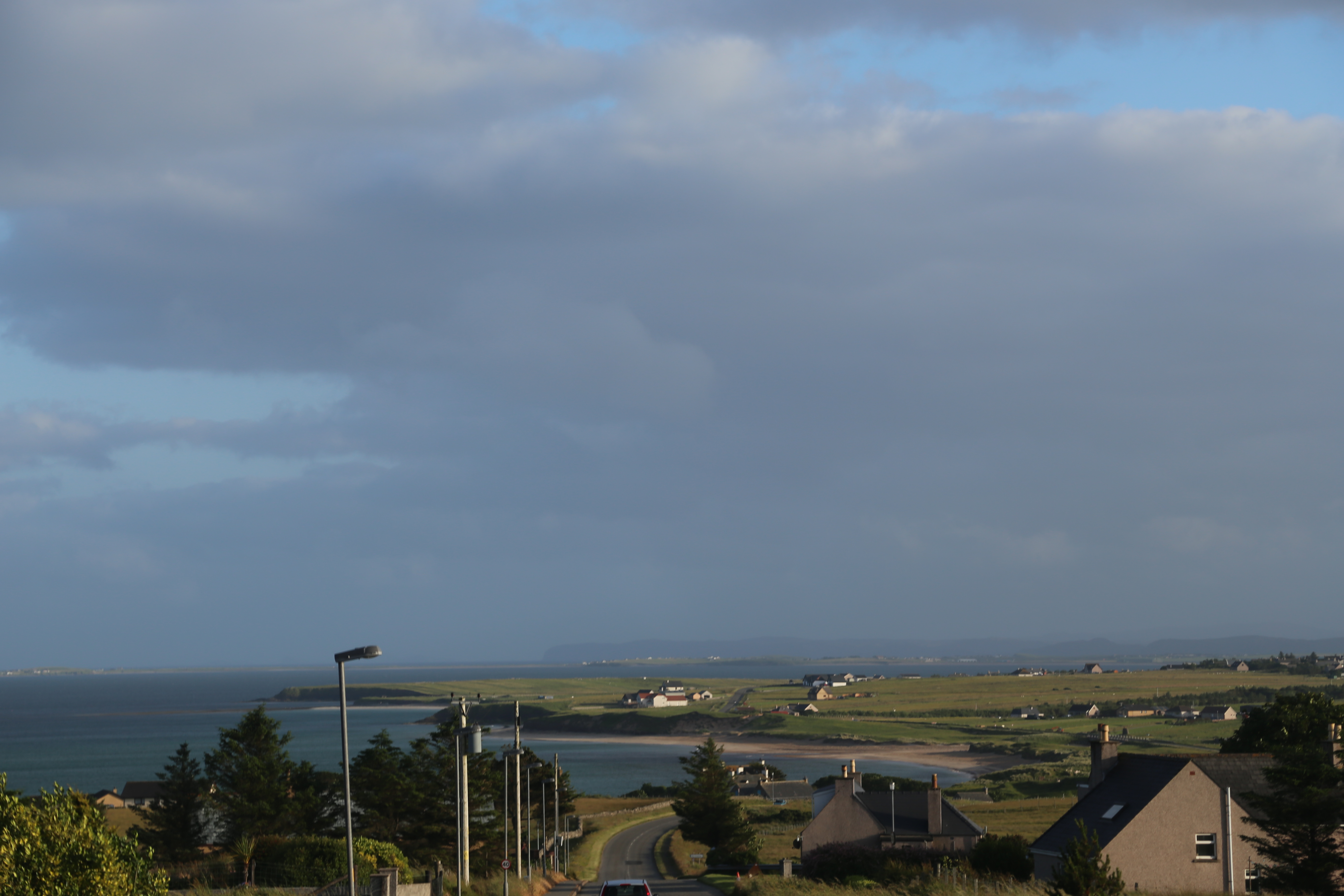 2014 Europe Trip Day 29 - Scotland (Callanish Standing Stones, Dun Carloway Broch, Gearrannan Blackhouse Village, Harris Tweed Weaving Loom, Dailbeag Beach, Arnol Black House, Breanish Tweed, Peat, Steinacleit, Bridge to Nowhere, Traigh Mhor, Rainbow)