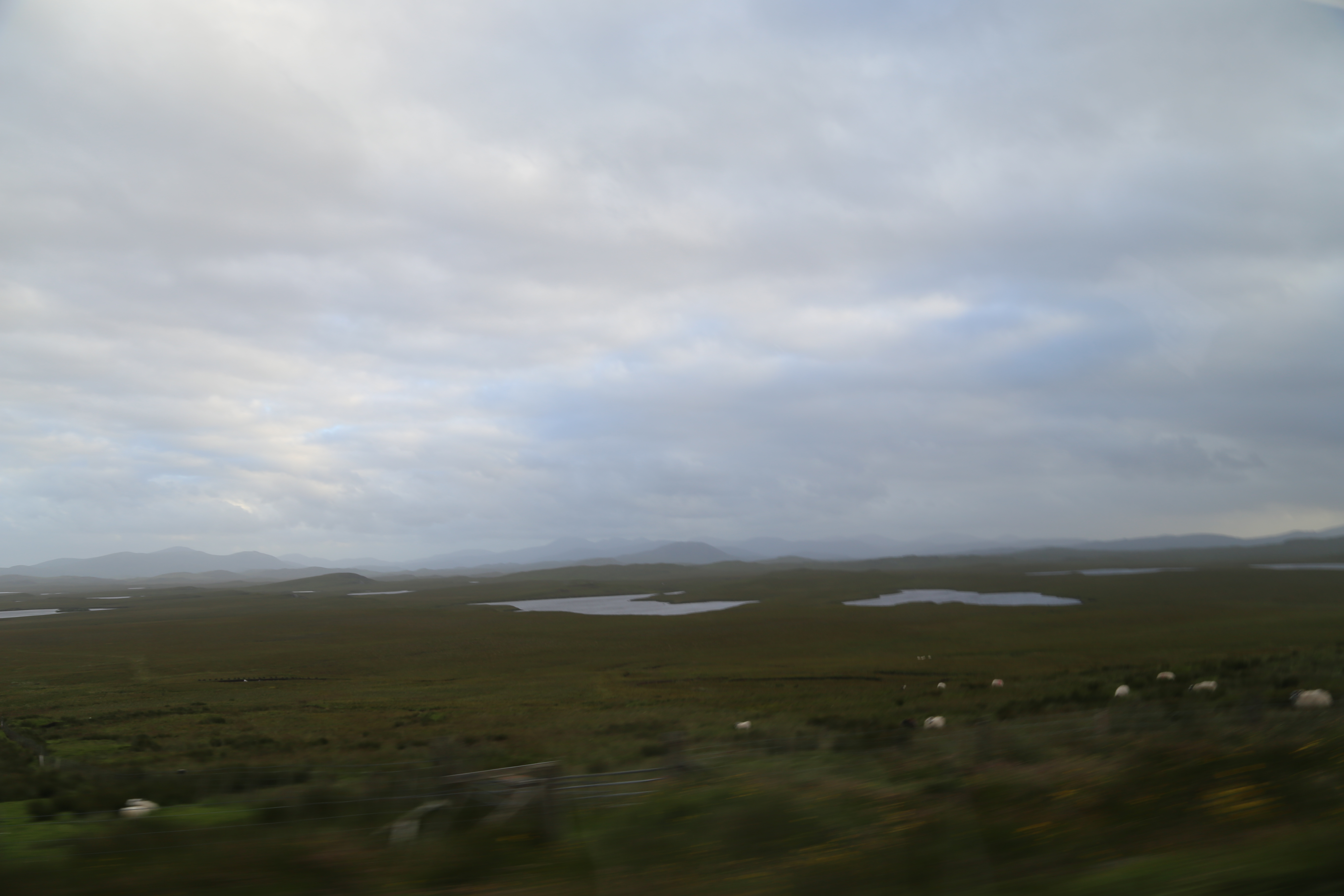 2014 Europe Trip Day 29 - Scotland (Callanish Standing Stones, Dun Carloway Broch, Gearrannan Blackhouse Village, Harris Tweed Weaving Loom, Dailbeag Beach, Arnol Black House, Breanish Tweed, Peat, Steinacleit, Bridge to Nowhere, Traigh Mhor, Rainbow)