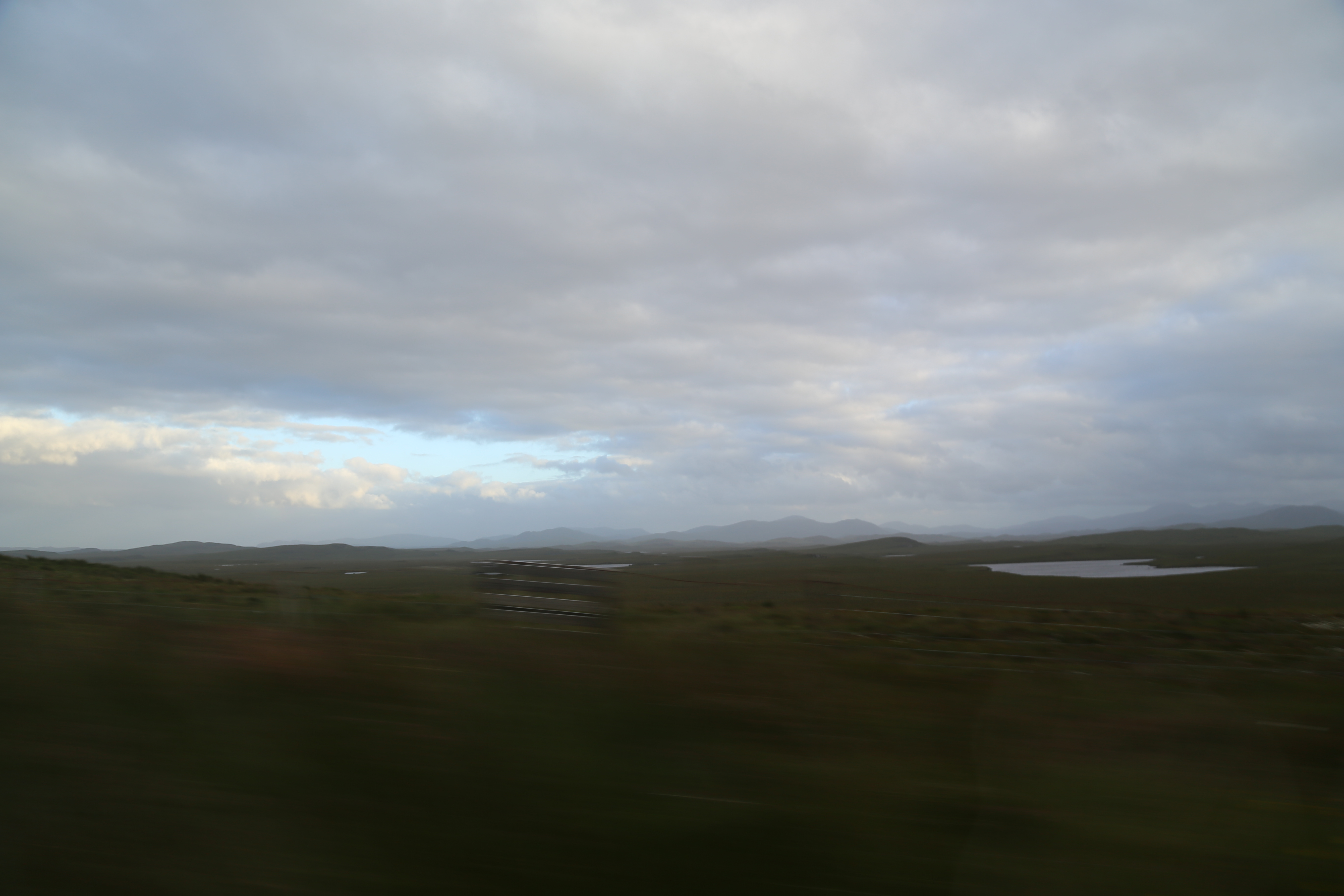 2014 Europe Trip Day 29 - Scotland (Callanish Standing Stones, Dun Carloway Broch, Gearrannan Blackhouse Village, Harris Tweed Weaving Loom, Dailbeag Beach, Arnol Black House, Breanish Tweed, Peat, Steinacleit, Bridge to Nowhere, Traigh Mhor, Rainbow)