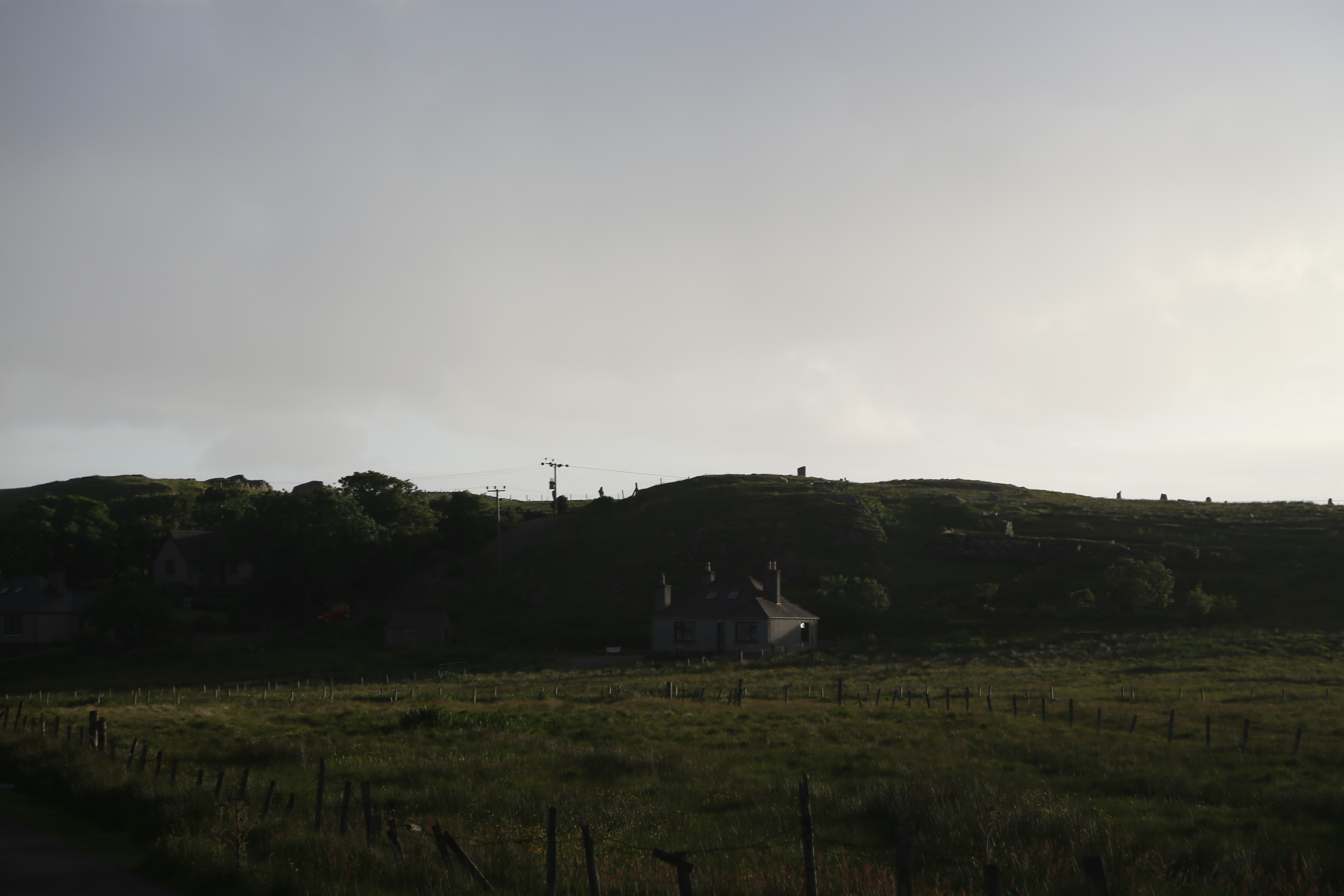 2014 Europe Trip Day 29 - Scotland (Callanish Standing Stones, Dun Carloway Broch, Gearrannan Blackhouse Village, Harris Tweed Weaving Loom, Dailbeag Beach, Arnol Black House, Breanish Tweed, Peat, Steinacleit, Bridge to Nowhere, Traigh Mhor, Rainbow)