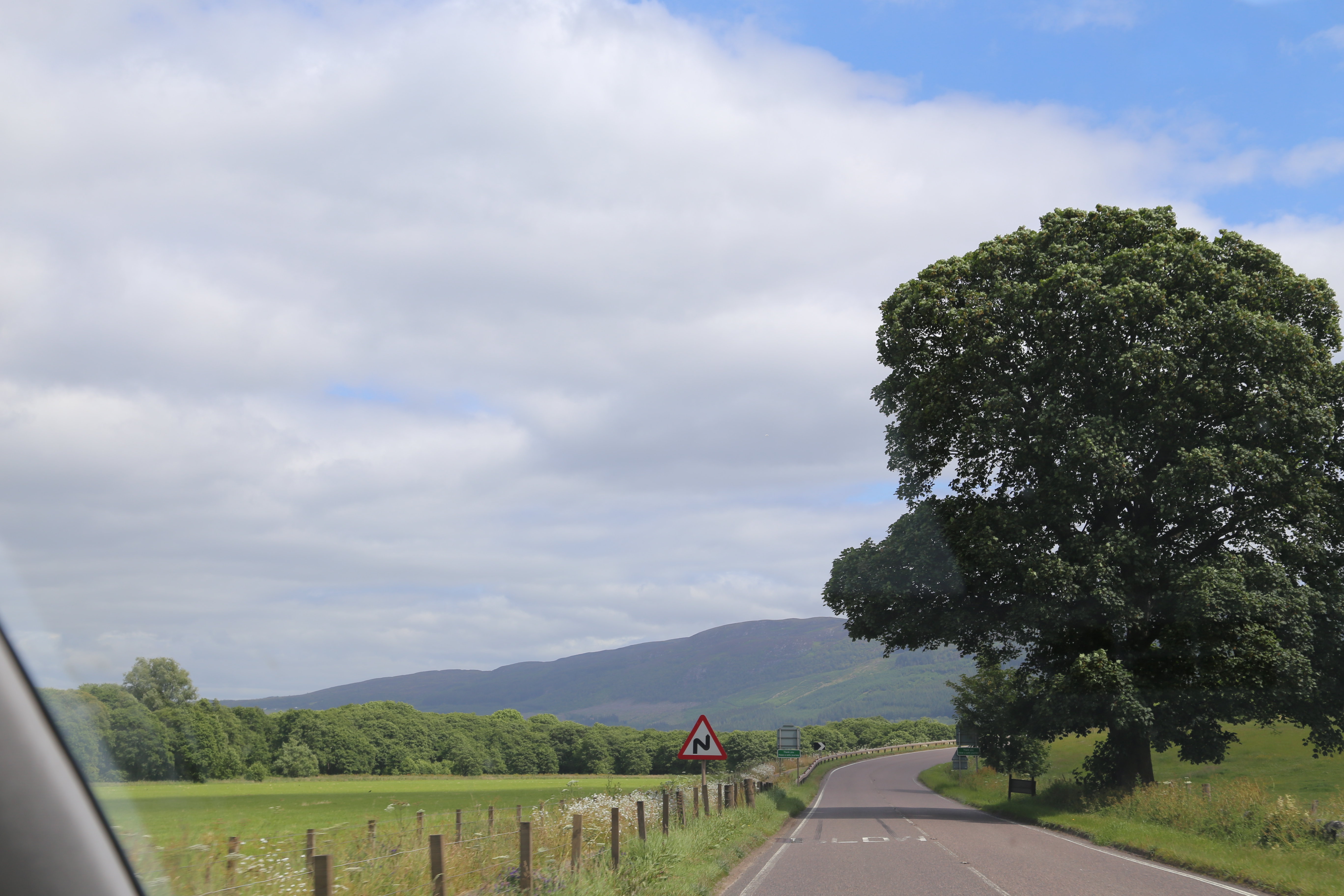 2014 Europe Trip Day 30 - Scotland (Stornoway-Ullapool Ferry, Abhainn Droma, Lilt, Vimto Mini Bonbons, The Loch Ness Centre & Exhibition, Loch Ness Monster, Urquhart Castle, Brodie Castle, Bayview Hotel, Cullen Skink Soup (Smoked Haddock), Cullen Harbour)