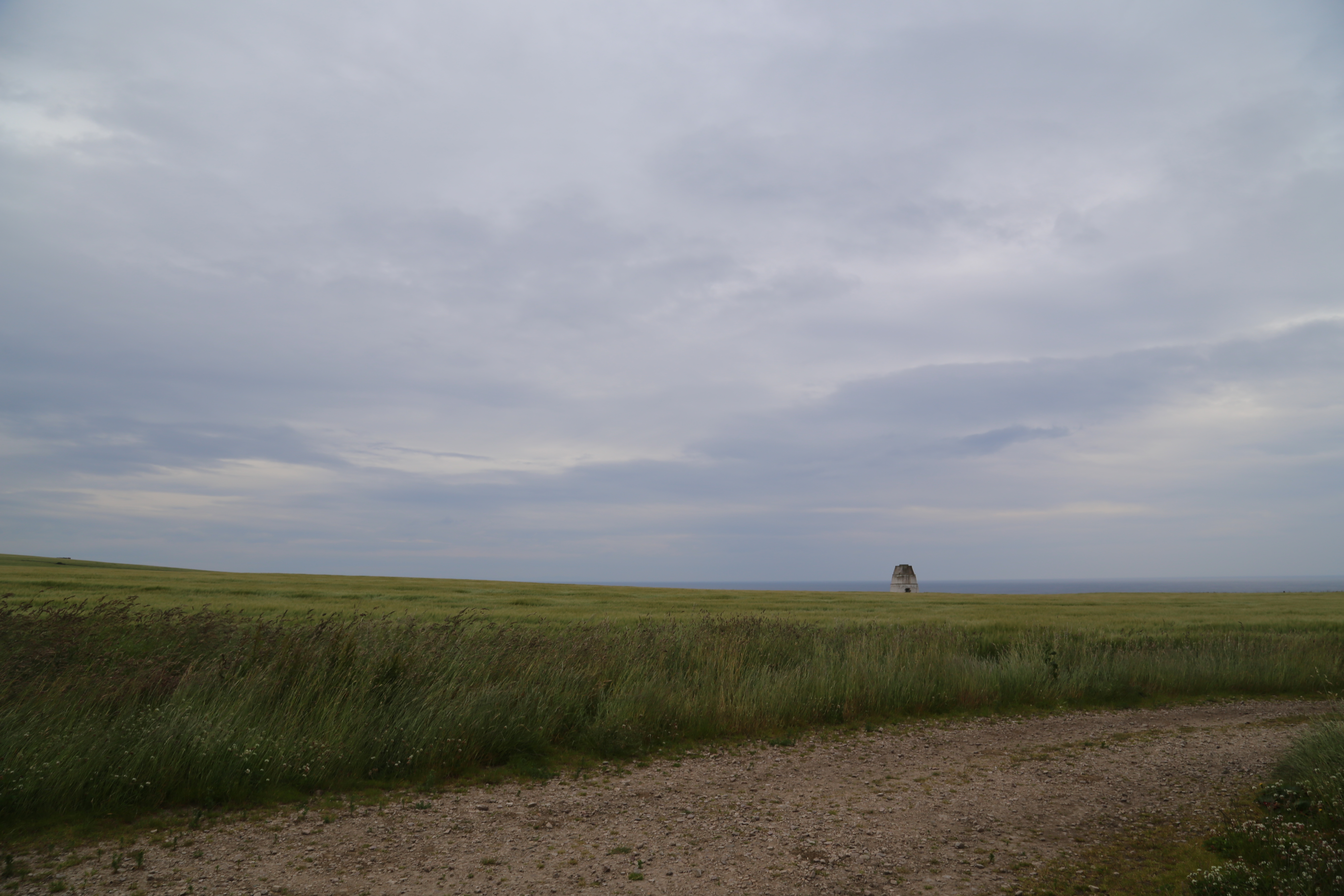 2014 Europe Trip Day 31 - Scotland (Findlater Castle, Huntly, Scottish Meat Pies, Huntly Castle, Huntly Missionary Flat, Searching For Davie McTavish's Grave, Dunnottar Castle, July 4th Treat: McDonalds & How To Train Your Dragon 2 Movie, Anstruther)