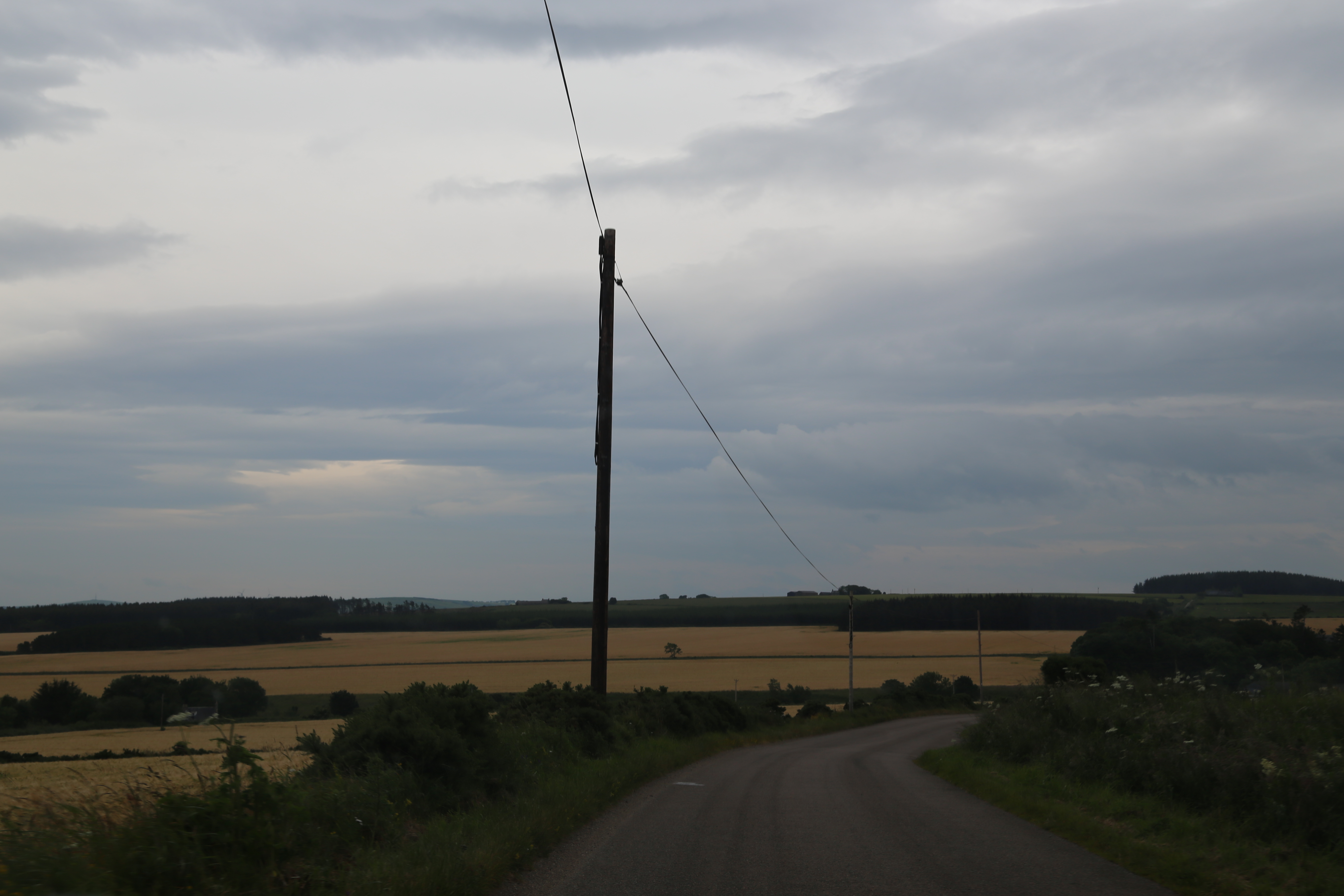 2014 Europe Trip Day 31 - Scotland (Findlater Castle, Huntly, Scottish Meat Pies, Huntly Castle, Huntly Missionary Flat, Searching For Davie McTavish's Grave, Dunnottar Castle, July 4th Treat: McDonalds & How To Train Your Dragon 2 Movie, Anstruther)