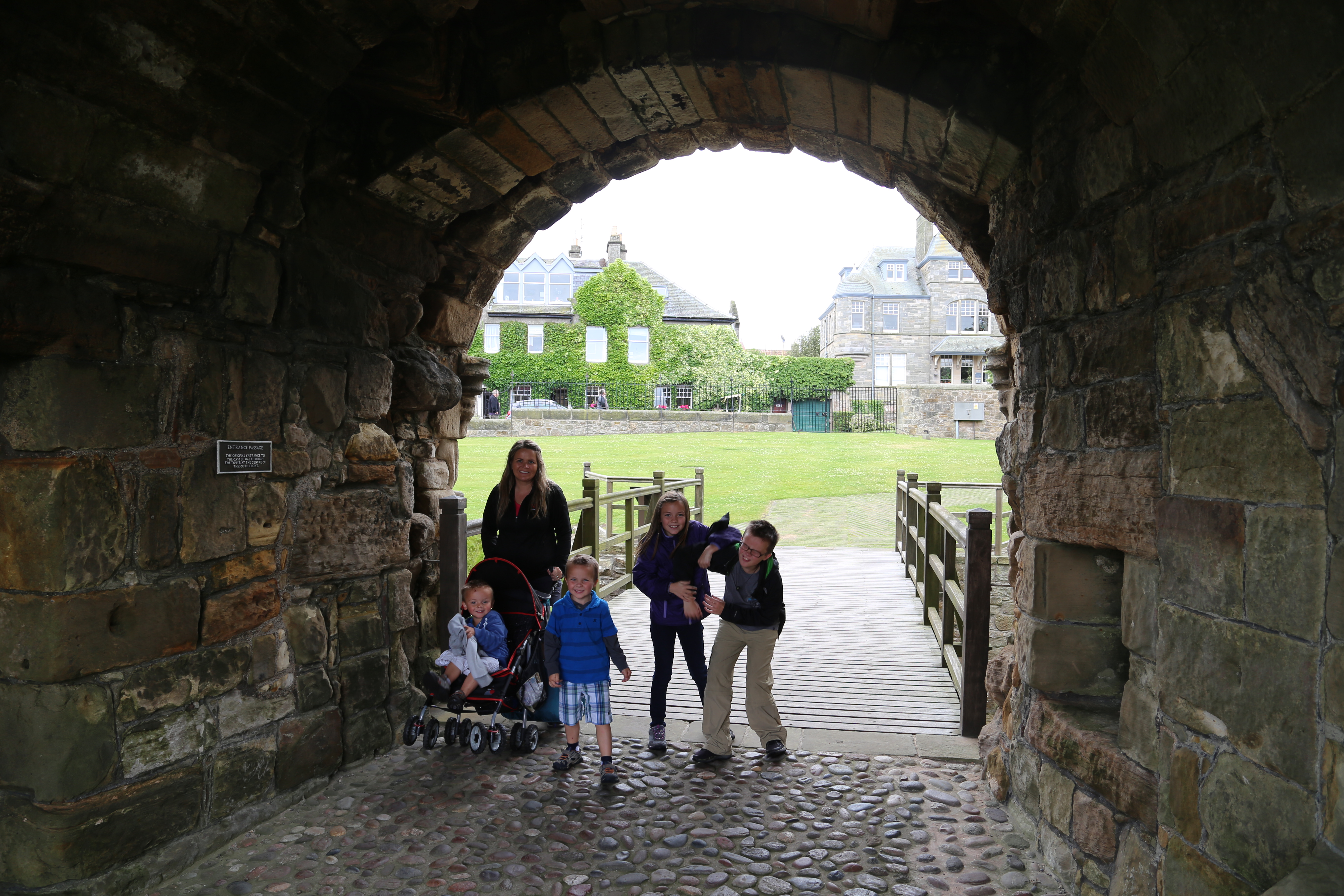 2014 Europe Trip Day 32 - Scotland (St. Andrews Castle & Cathedral, St. Andrews Links (World's 1st Golf Course), Dundee Missionary Flat, Dundee Law, Thornton Highland Games, Anstruther Fish Bar (Best Fish & Chips in Scotland), Anstruther Harbour)