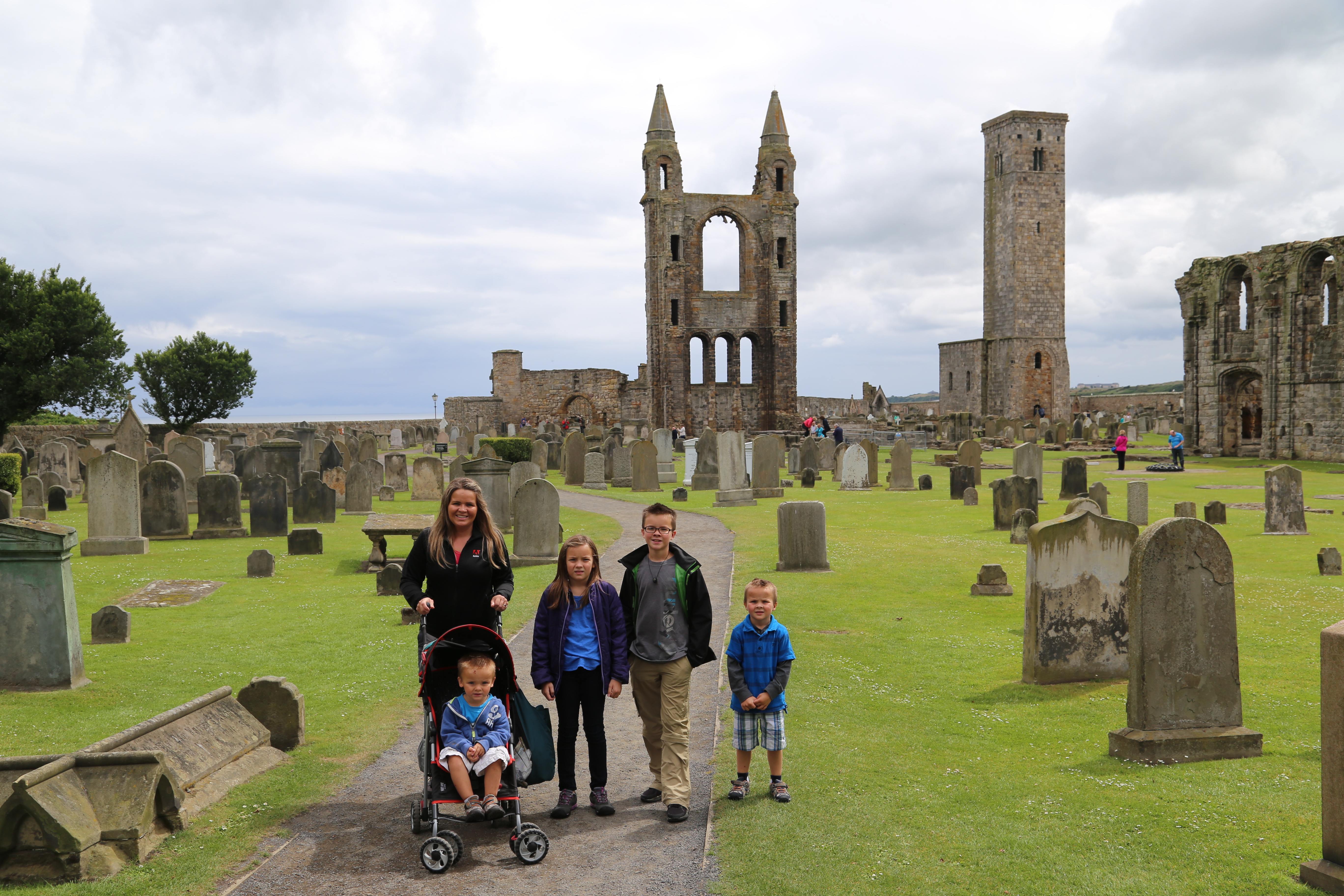 2014 Europe Trip Day 32 - Scotland (St. Andrews Castle & Cathedral, St. Andrews Links (World's 1st Golf Course), Dundee Missionary Flat, Dundee Law, Thornton Highland Games, Anstruther Fish Bar (Best Fish & Chips in Scotland), Anstruther Harbour)