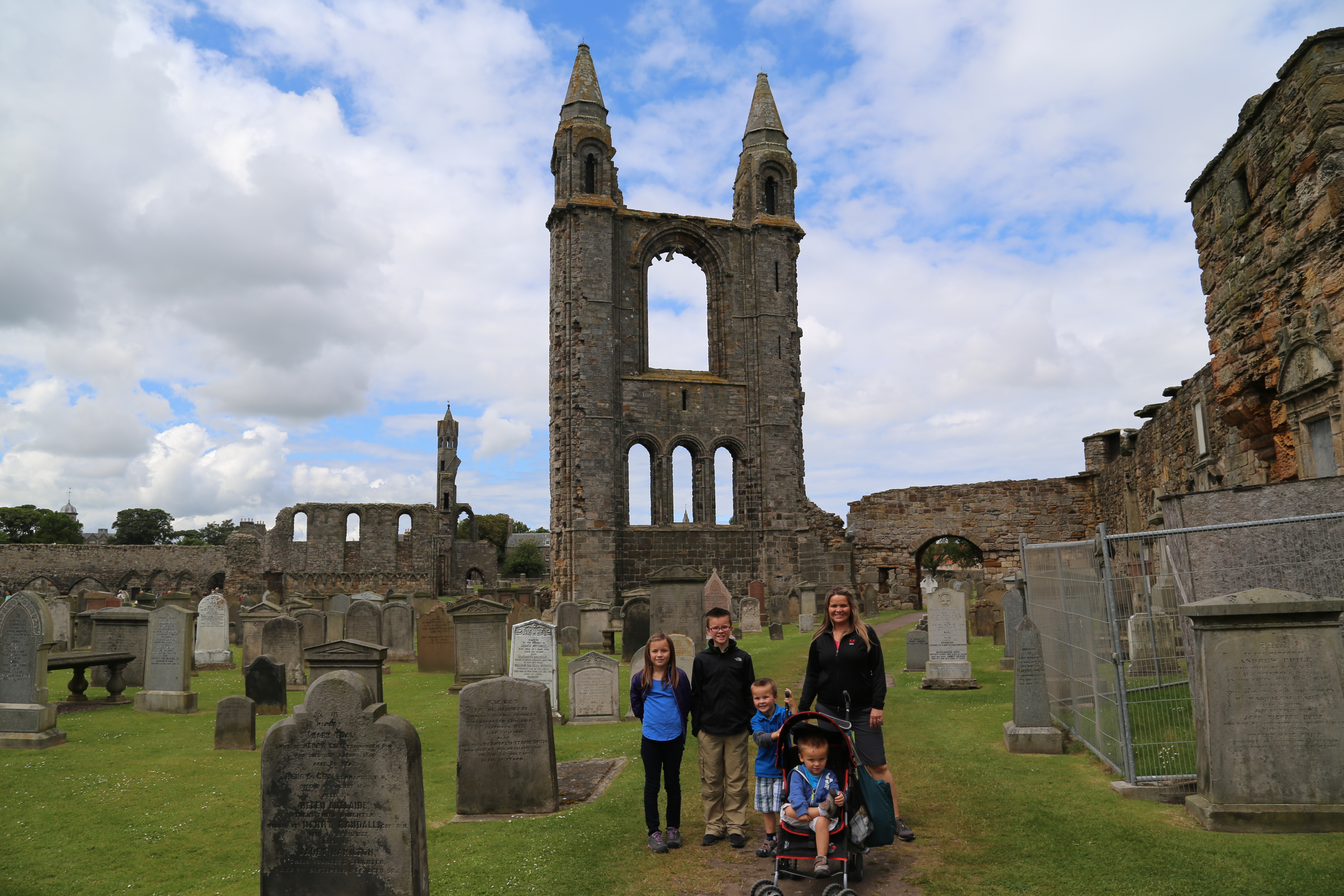 2014 Europe Trip Day 32 - Scotland (St. Andrews Castle & Cathedral, St. Andrews Links (World's 1st Golf Course), Dundee Missionary Flat, Dundee Law, Thornton Highland Games, Anstruther Fish Bar (Best Fish & Chips in Scotland), Anstruther Harbour)