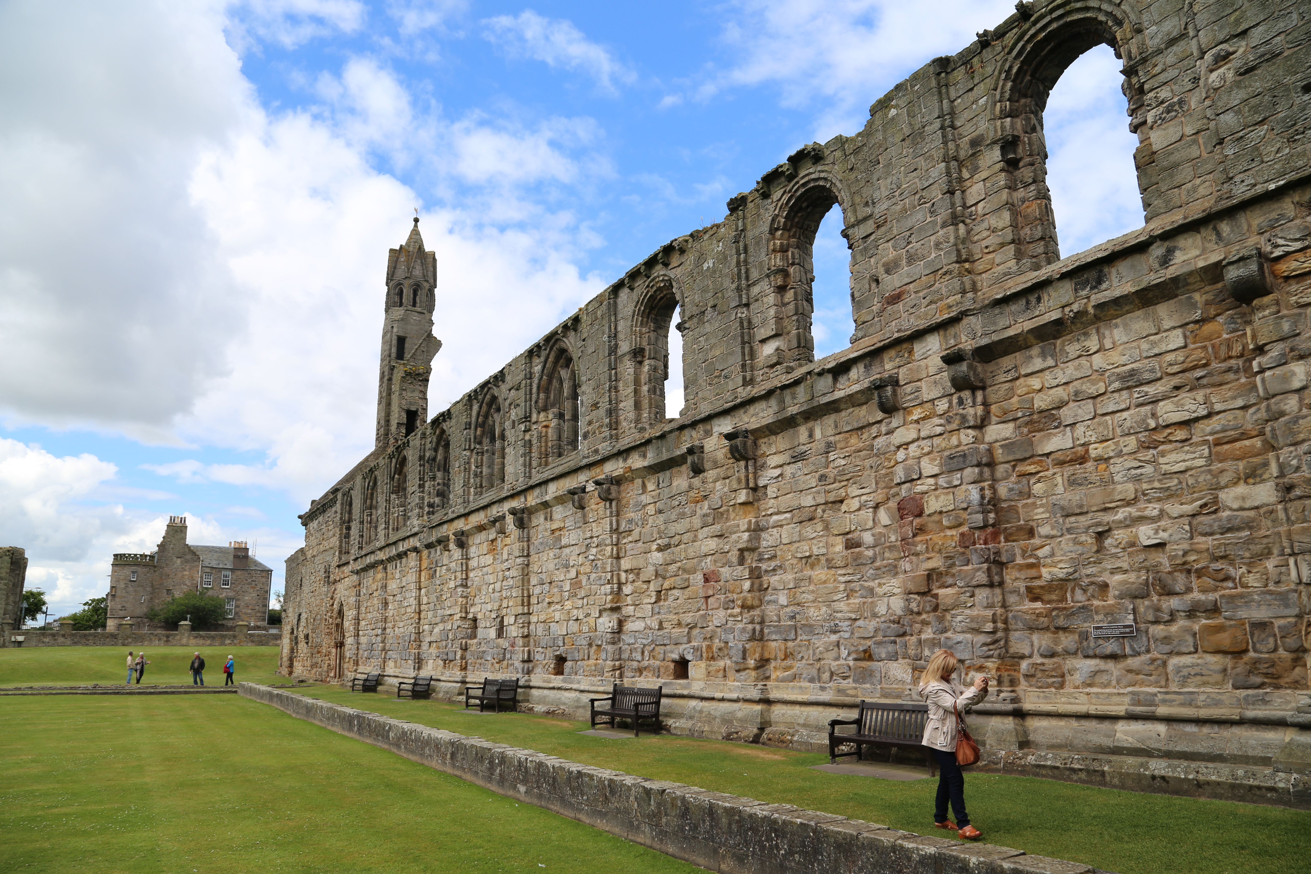 2014 Europe Trip Day 32 - Scotland (St. Andrews Castle & Cathedral, St. Andrews Links (World's 1st Golf Course), Dundee Missionary Flat, Dundee Law, Thornton Highland Games, Anstruther Fish Bar (Best Fish & Chips in Scotland), Anstruther Harbour)