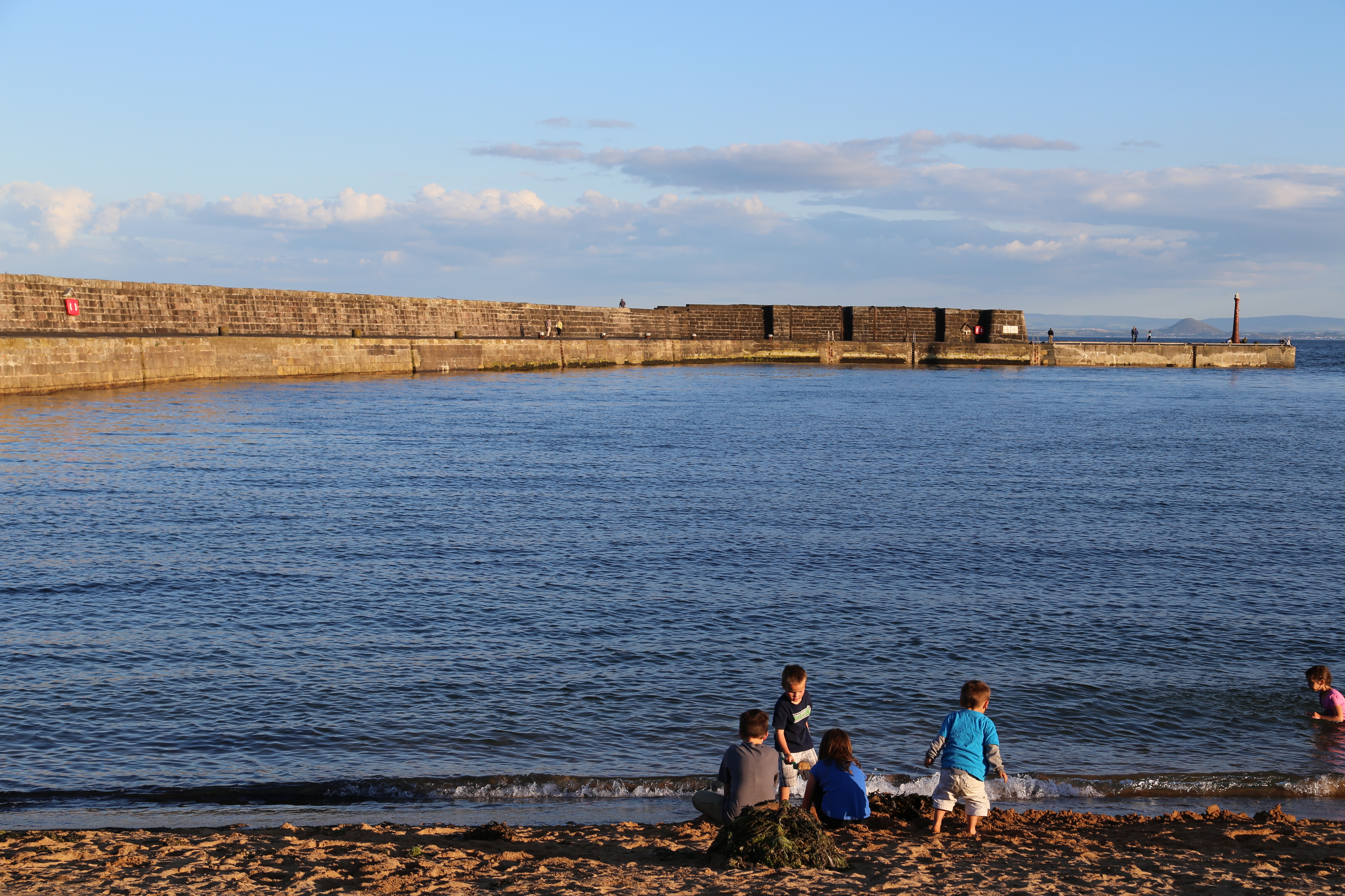 2014 Europe Trip Day 32 - Scotland (St. Andrews Castle & Cathedral, St. Andrews Links (World's 1st Golf Course), Dundee Missionary Flat, Dundee Law, Thornton Highland Games, Anstruther Fish Bar (Best Fish & Chips in Scotland), Anstruther Harbour)