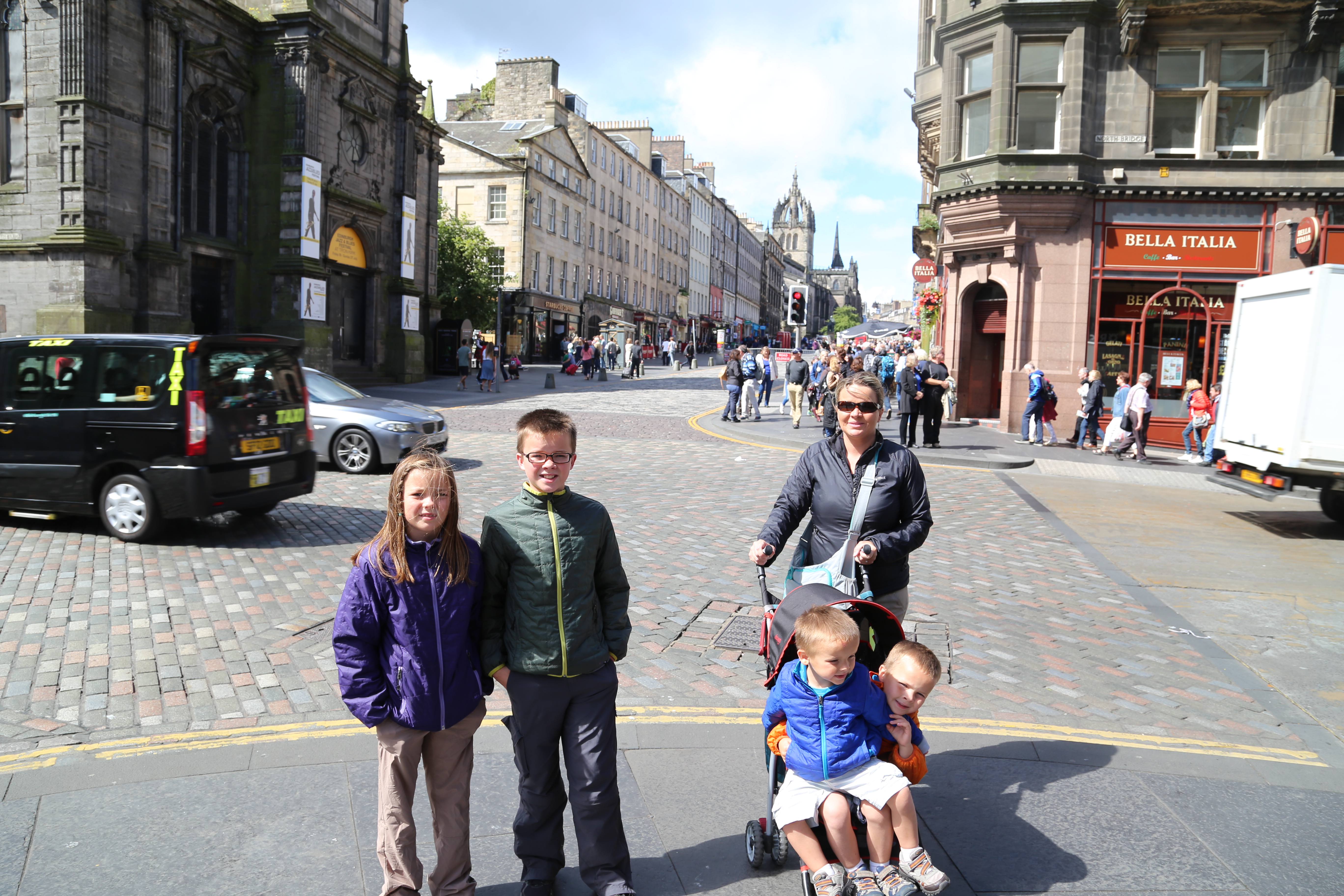 2014 Europe Trip Day 33 - Scotland (Edinburgh Street Buskers, High Street, Bagpipes, Edinburgh Castle, Camera Obscura & World of Illusions, St Giles' Cathedral, Indian Food, Scottish Thistle (National Flower), Scott Monument, Princes Street, Calton Hill)