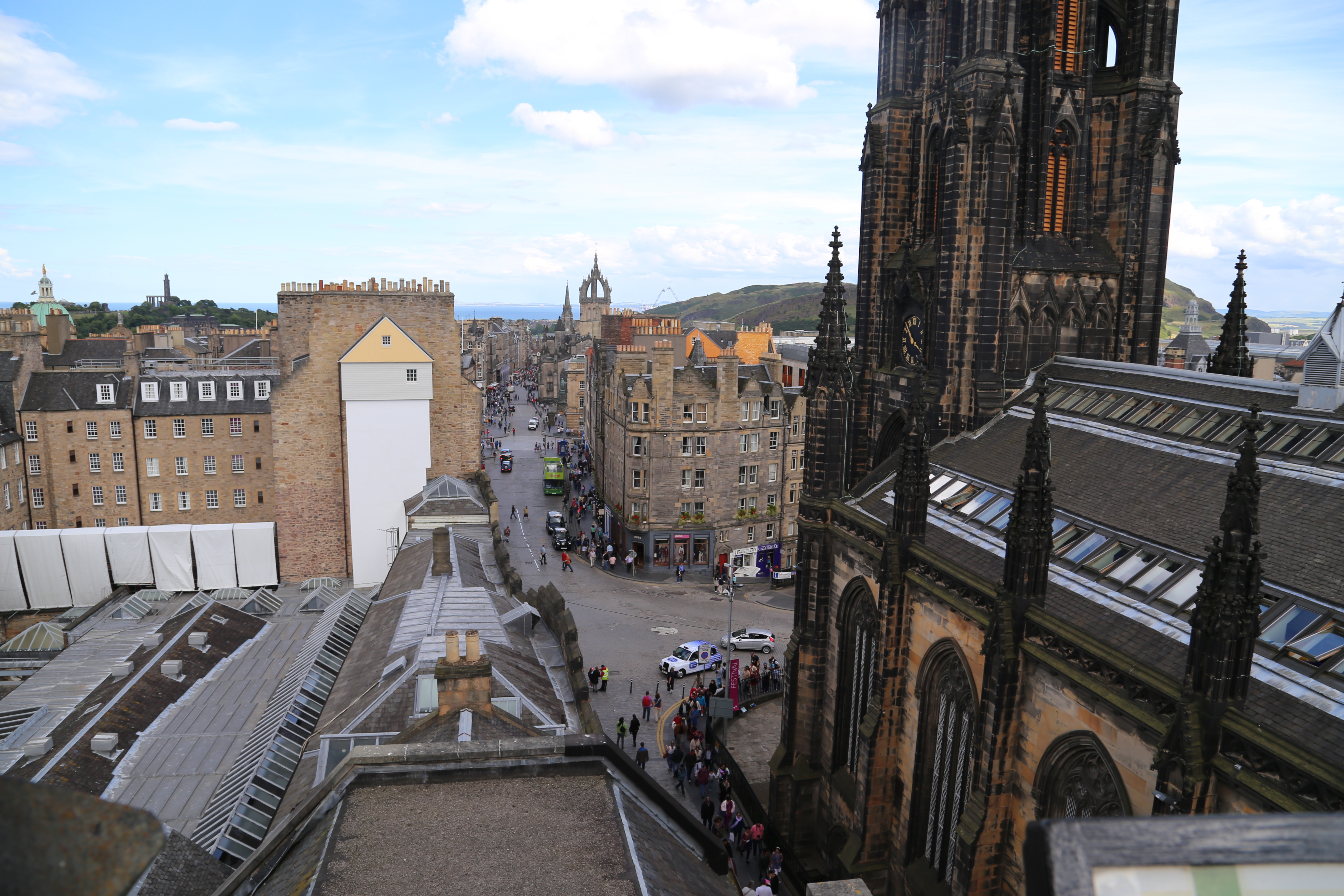 2014 Europe Trip Day 33 - Scotland (Edinburgh Street Buskers, High Street, Bagpipes, Edinburgh Castle, Camera Obscura & World of Illusions, St Giles' Cathedral, Indian Food, Scottish Thistle (National Flower), Scott Monument, Princes Street, Calton Hill)