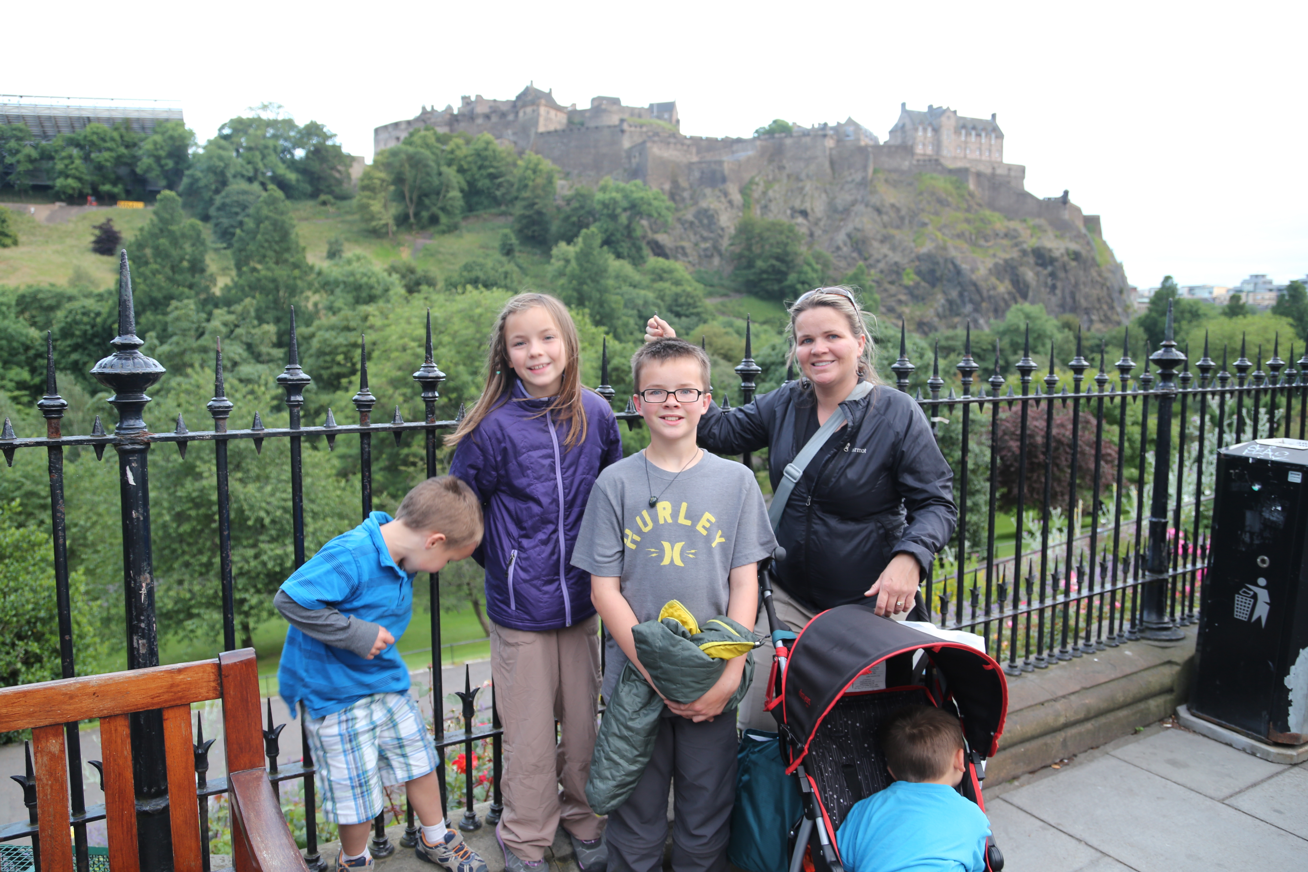 2014 Europe Trip Day 33 - Scotland (Edinburgh Street Buskers, High Street, Bagpipes, Edinburgh Castle, Camera Obscura & World of Illusions, St Giles' Cathedral, Indian Food, Scottish Thistle (National Flower), Scott Monument, Princes Street, Calton Hill)