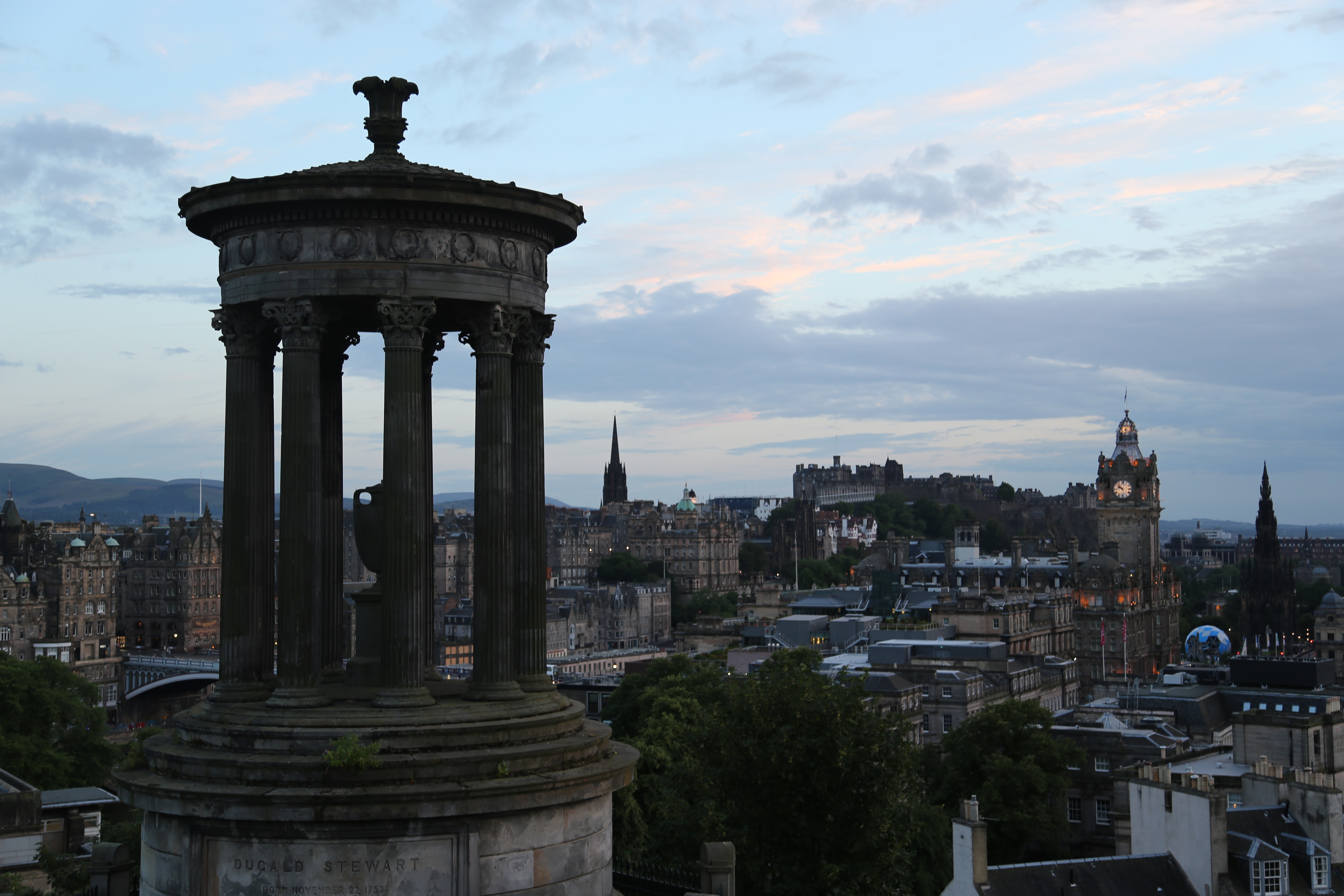 2014 Europe Trip Day 33 - Scotland (Edinburgh Street Buskers, High Street, Bagpipes, Edinburgh Castle, Camera Obscura & World of Illusions, St Giles' Cathedral, Indian Food, Scottish Thistle (National Flower), Scott Monument, Princes Street, Calton Hill)