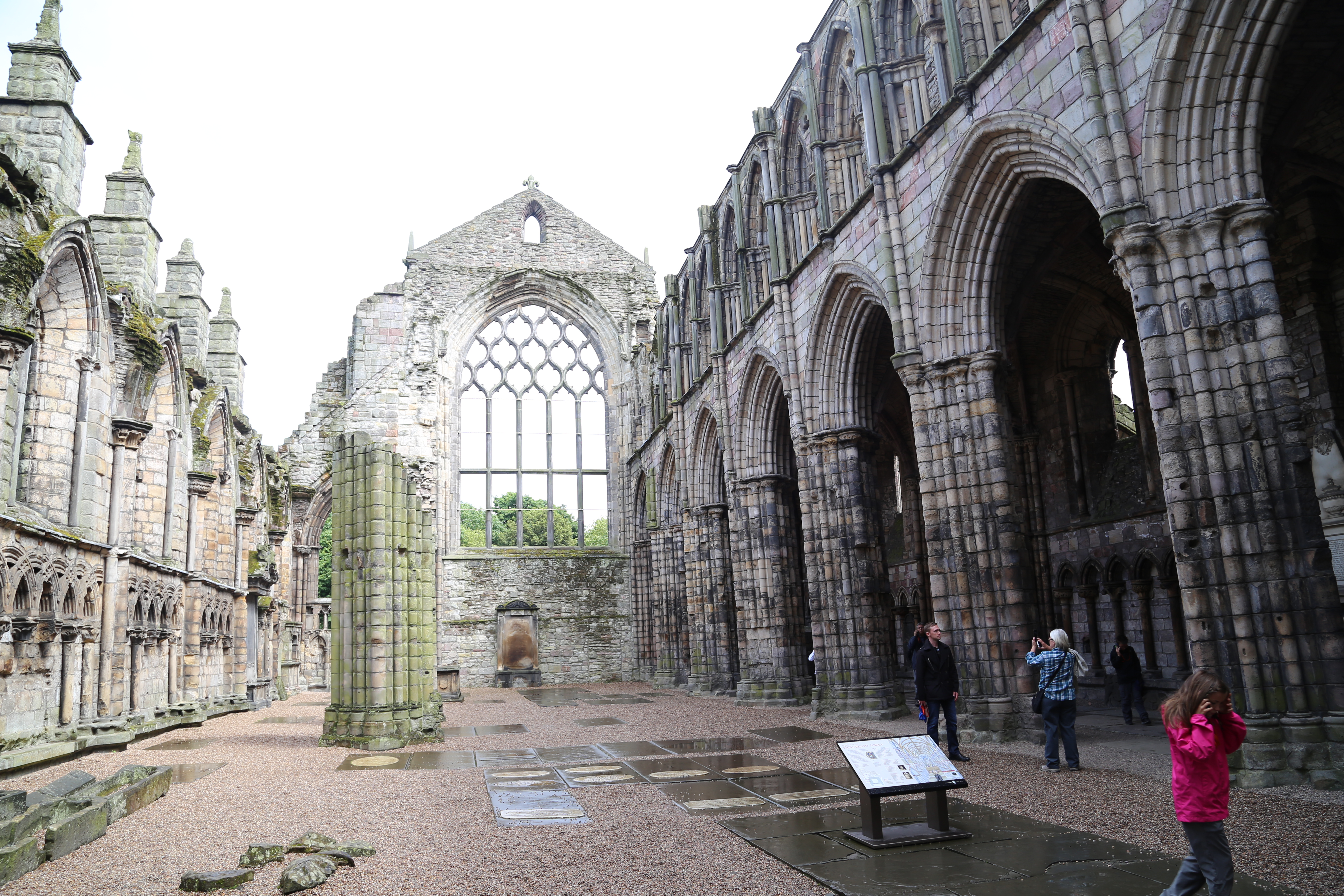 2014 Europe Trip Day 34 - Scotland (Edinburgh, The Royal Mile, Scottish Rain Spitting, Palace of Holyroodhouse (The Queen's Residence in Scotland), Whitfield Chapel (Duddingston Kirk), Duddingston Loch, Double Decker Bus, Mission Home, Half Pizza & Chips)