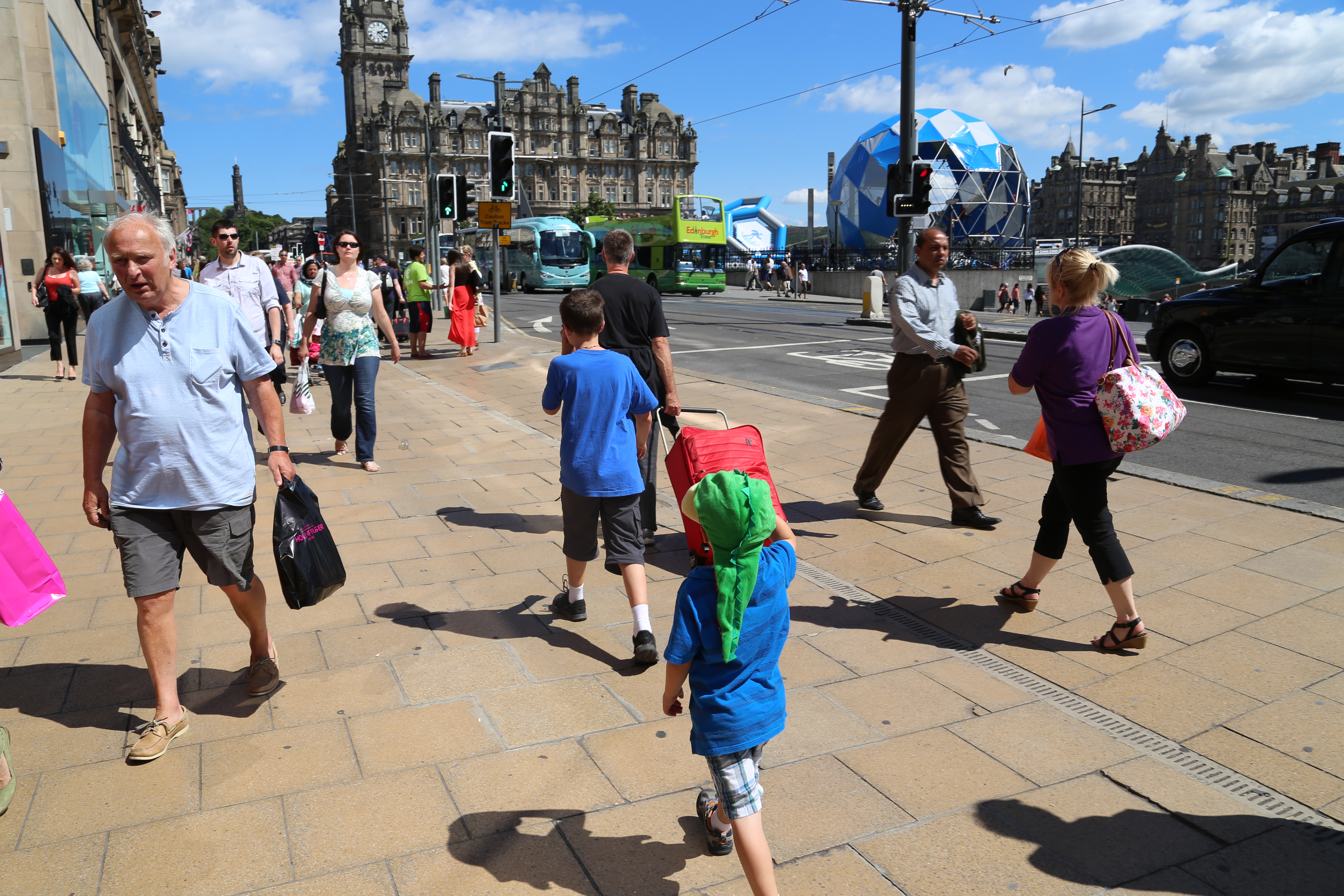 2014 Europe Trip Day 36 - Scotland (Edinburgh Princes Street, See You Jimmy Hat, Custard Donut, Bagpipes, Deep Fried Mars Bar, Irn Bru, Edinburgh Trams, Flight to Shannon, Ireland, More Punky Toys!!)