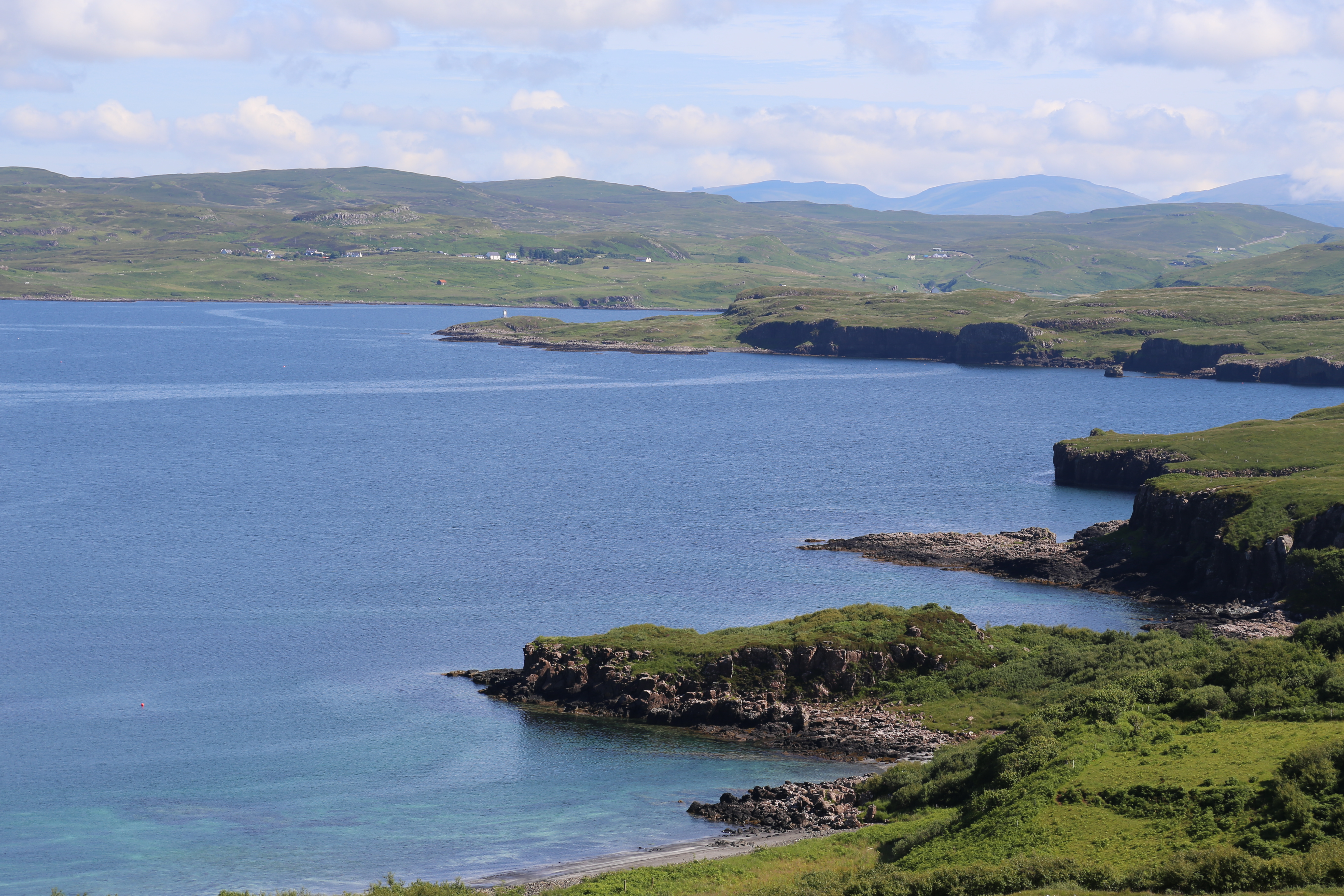 2014 Europe Trip Day 28 - Scotland (Isle of Skye, Portree, Full Scottish Breakfast, Dun Beag Broch, Highland Sheep, Thistle, Red Telephone Box, Neist Point Lighthouse, Dunvegan Castle, Uig-Tarbert Ferry, Outer Hebrides, Isle of Harris, Losgaintir Beach)