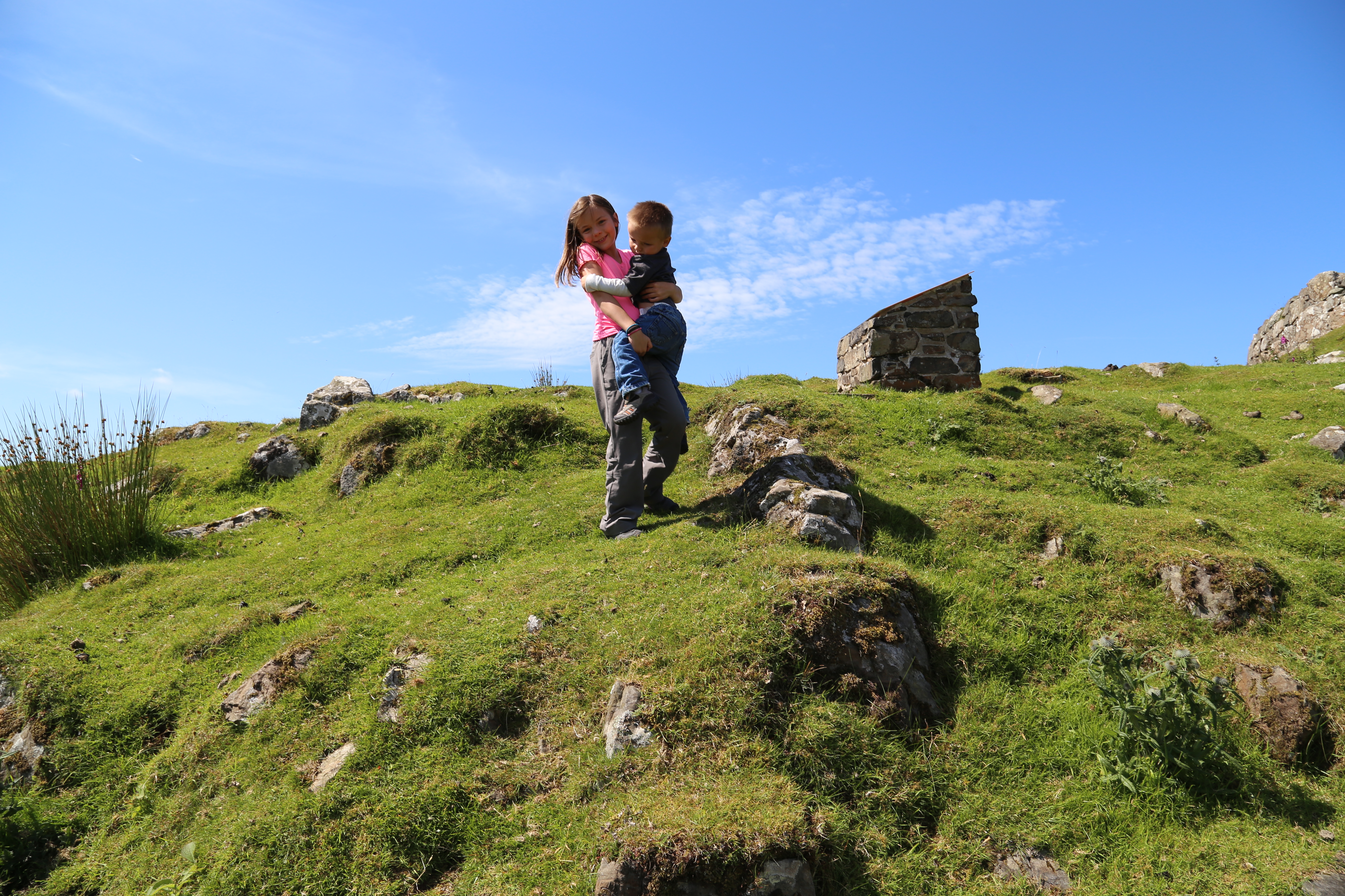 2014 Europe Trip Day 28 - Scotland (Isle of Skye, Portree, Full Scottish Breakfast, Dun Beag Broch, Highland Sheep, Thistle, Red Telephone Box, Neist Point Lighthouse, Dunvegan Castle, Uig-Tarbert Ferry, Outer Hebrides, Isle of Harris, Losgaintir Beach)