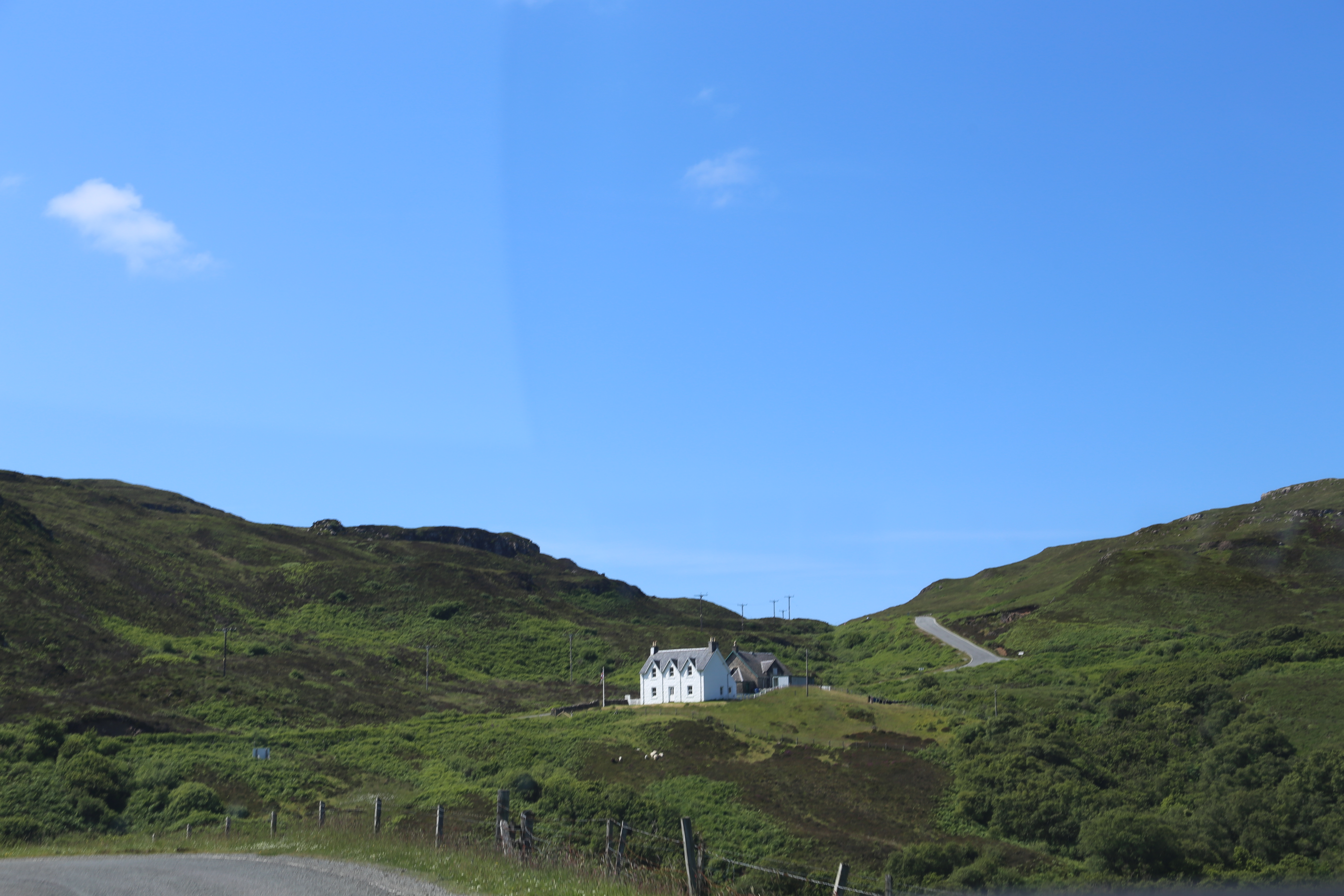 2014 Europe Trip Day 28 - Scotland (Isle of Skye, Portree, Full Scottish Breakfast, Dun Beag Broch, Highland Sheep, Thistle, Red Telephone Box, Neist Point Lighthouse, Dunvegan Castle, Uig-Tarbert Ferry, Outer Hebrides, Isle of Harris, Losgaintir Beach)