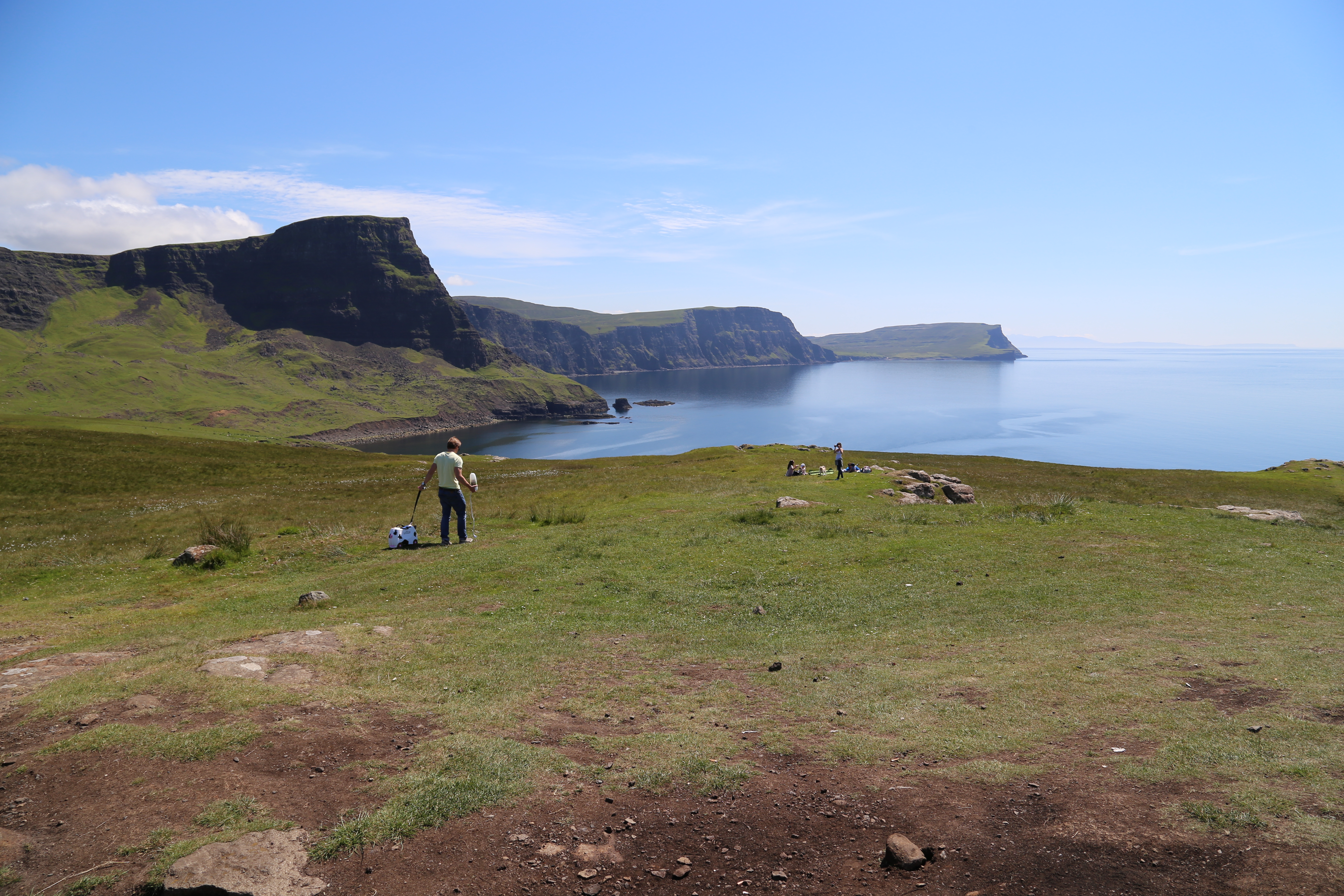 2014 Europe Trip Day 28 - Scotland (Isle of Skye, Portree, Full Scottish Breakfast, Dun Beag Broch, Highland Sheep, Thistle, Red Telephone Box, Neist Point Lighthouse, Dunvegan Castle, Uig-Tarbert Ferry, Outer Hebrides, Isle of Harris, Losgaintir Beach)