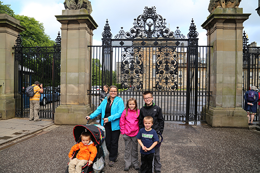 2014 Europe Trip Day 34 - Scotland (Edinburgh, The Royal Mile, Scottish Rain Spitting, Palace of Holyroodhouse (The Queen's Residence in Scotland), Whitfield Chapel (Duddingston Kirk), Duddingston Loch, Double Decker Bus, Mission Home, Half Pizza & Chips)