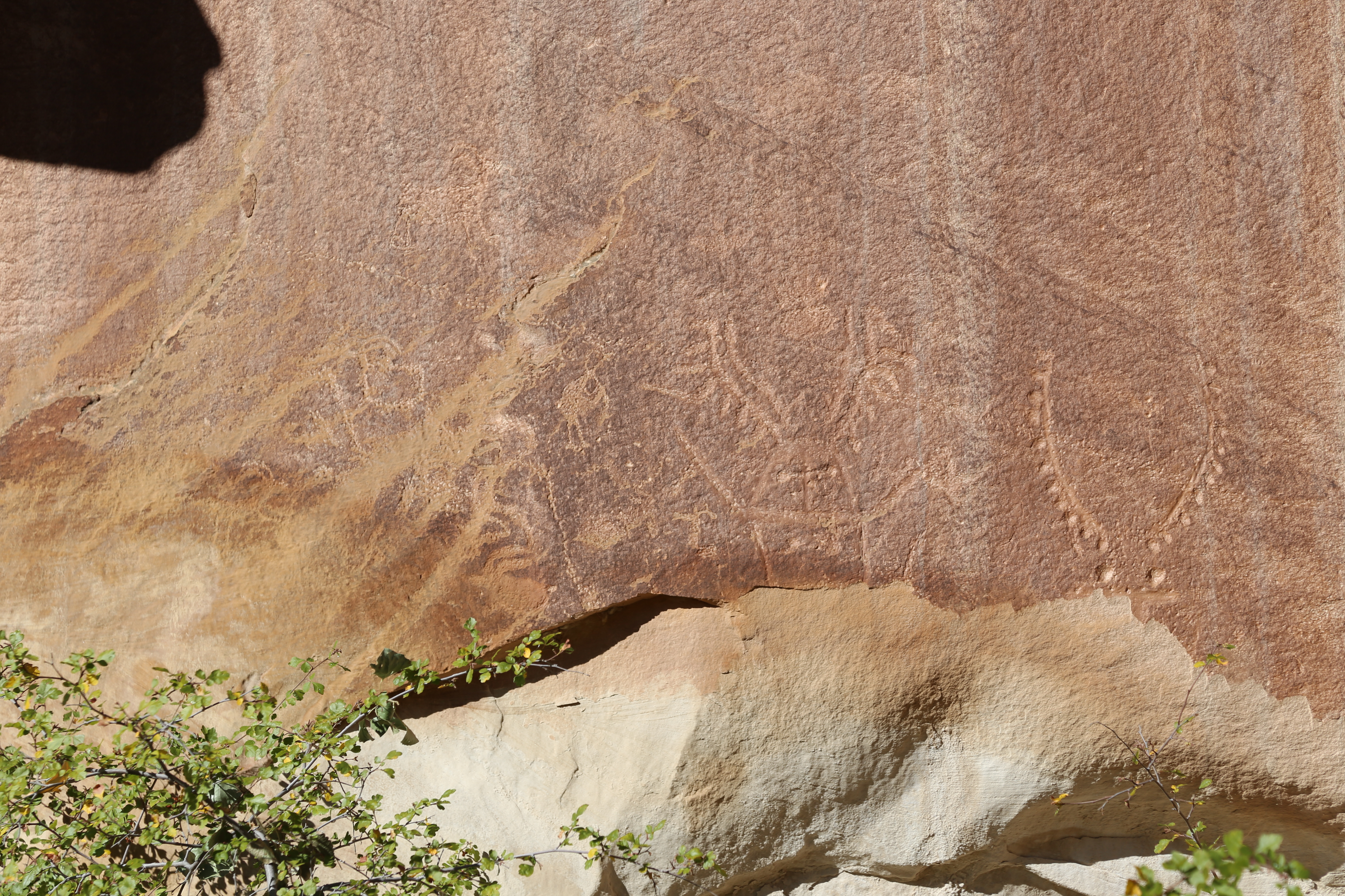 2015 Fall Break - Day 1 - Capitol Reef National Park (Fremont Petroglyphs, Fruita Historic Schoolhouse, Gifford House Pies, Indian in the Cupboard)