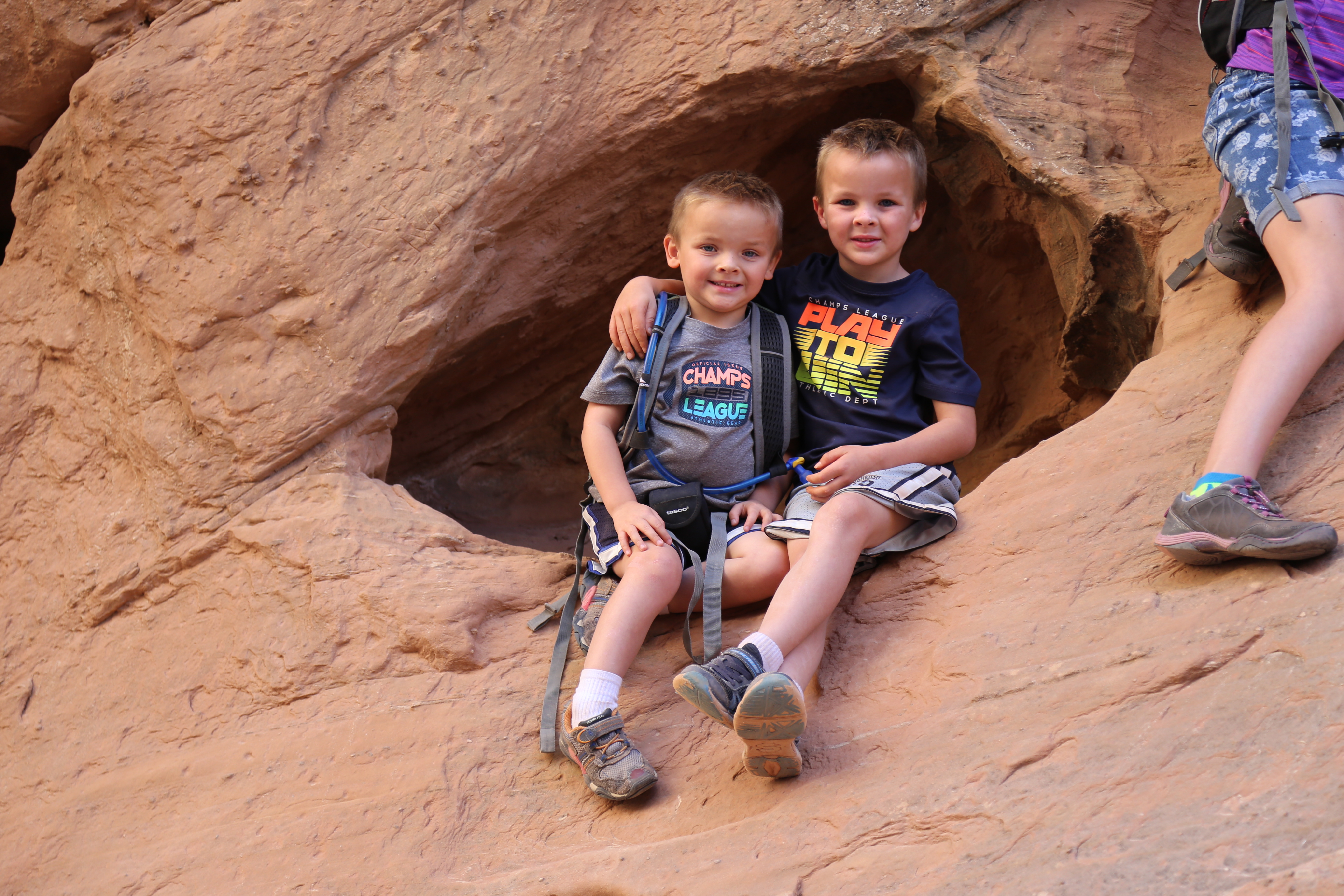 2015 Fall Break - Day 2 - Capitol Reef National Park (Grand Wash Narrows, Capitol Gorge (Petroglyphs, Narrows, Pioneer Register), Waterpocket Fold Drive (Notom-Bullfrog Road, Burr Trail Road), Hell's Backbone Grill (Boulder, Utah))