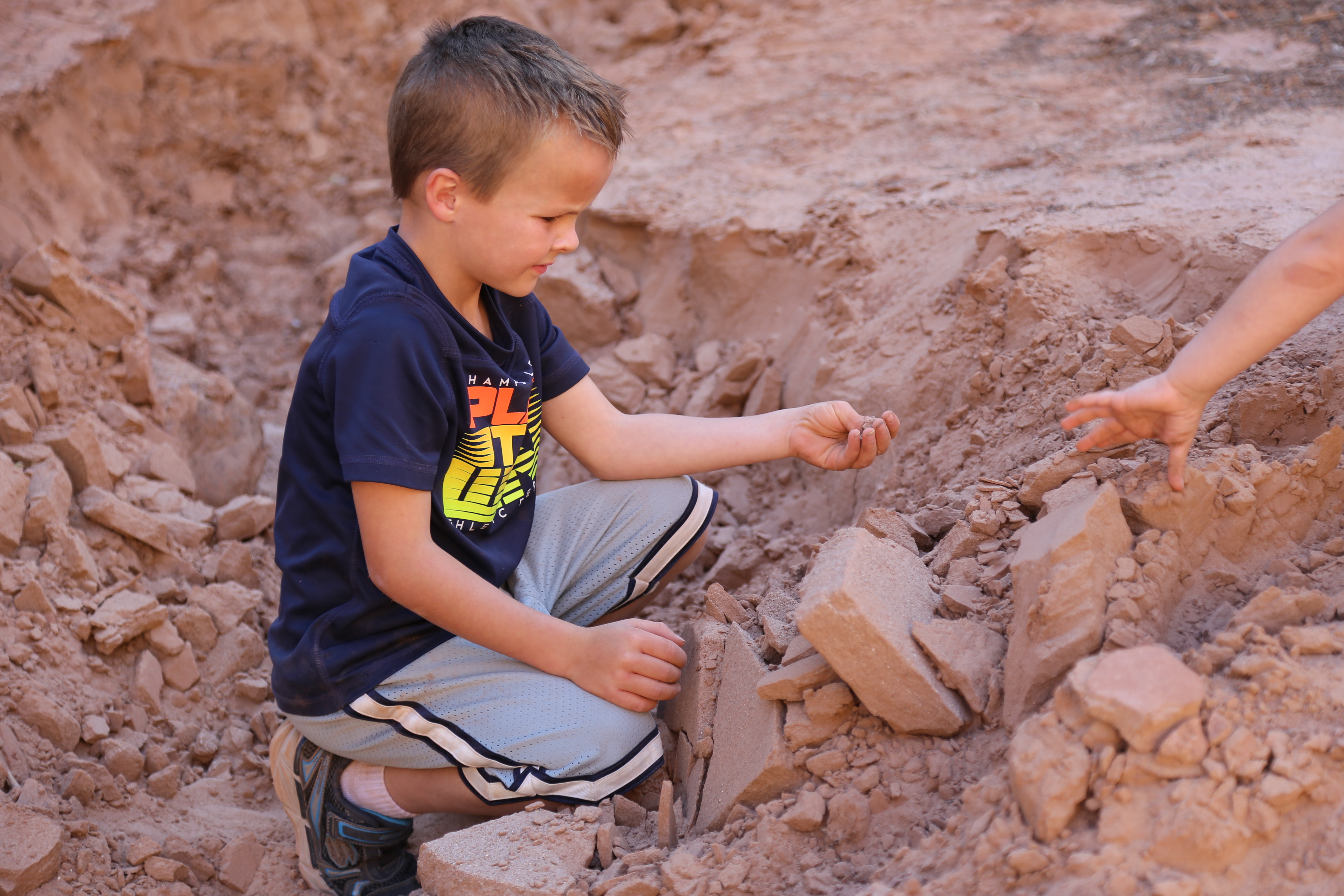 2015 Fall Break - Day 2 - Capitol Reef National Park (Grand Wash Narrows, Capitol Gorge (Petroglyphs, Narrows, Pioneer Register), Waterpocket Fold Drive (Notom-Bullfrog Road, Burr Trail Road), Hell's Backbone Grill (Boulder, Utah))