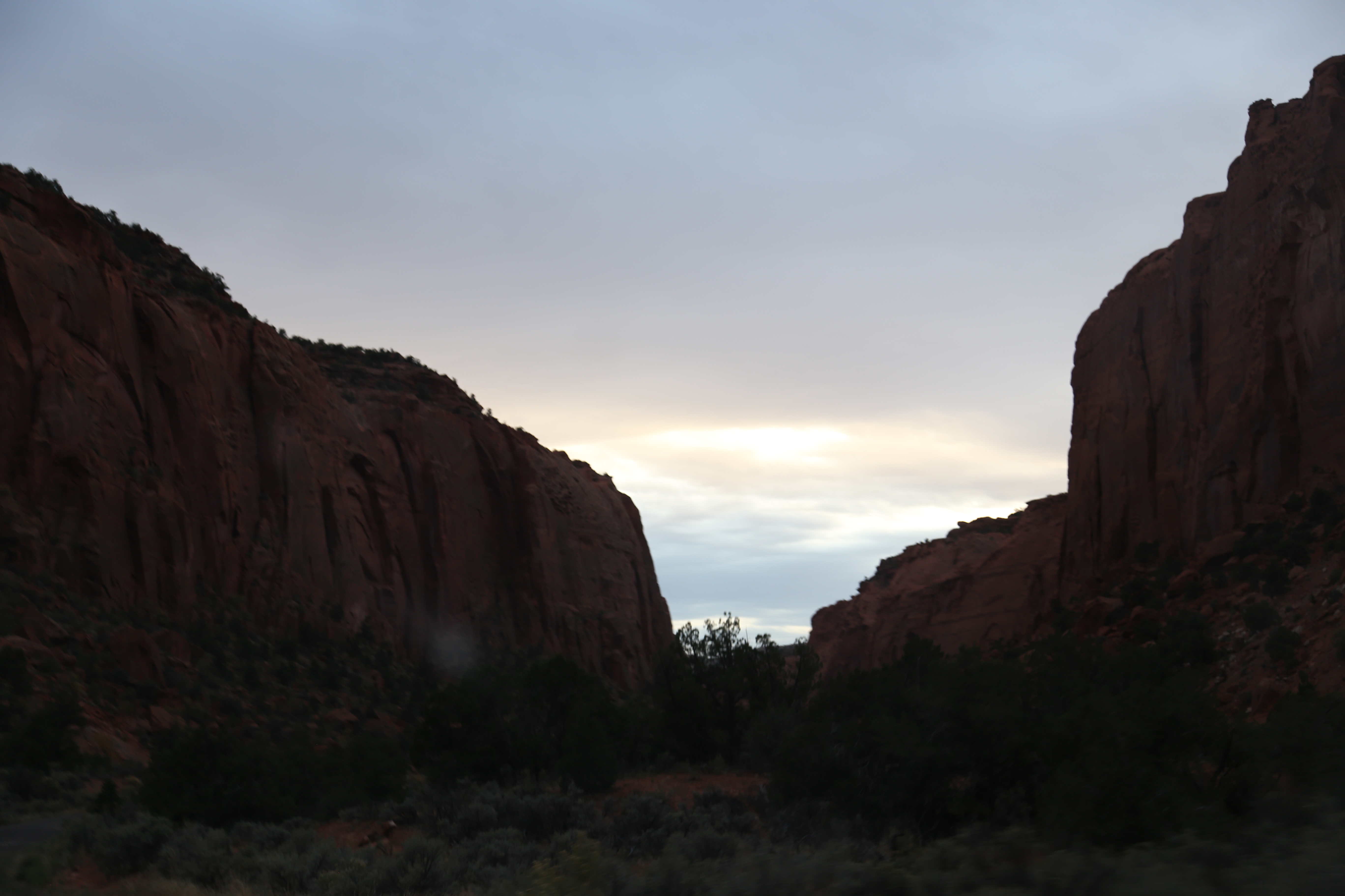 2015 Fall Break - Day 2 - Capitol Reef National Park (Grand Wash Narrows, Capitol Gorge (Petroglyphs, Narrows, Pioneer Register), Waterpocket Fold Drive (Notom-Bullfrog Road, Burr Trail Road), Hell's Backbone Grill (Boulder, Utah))