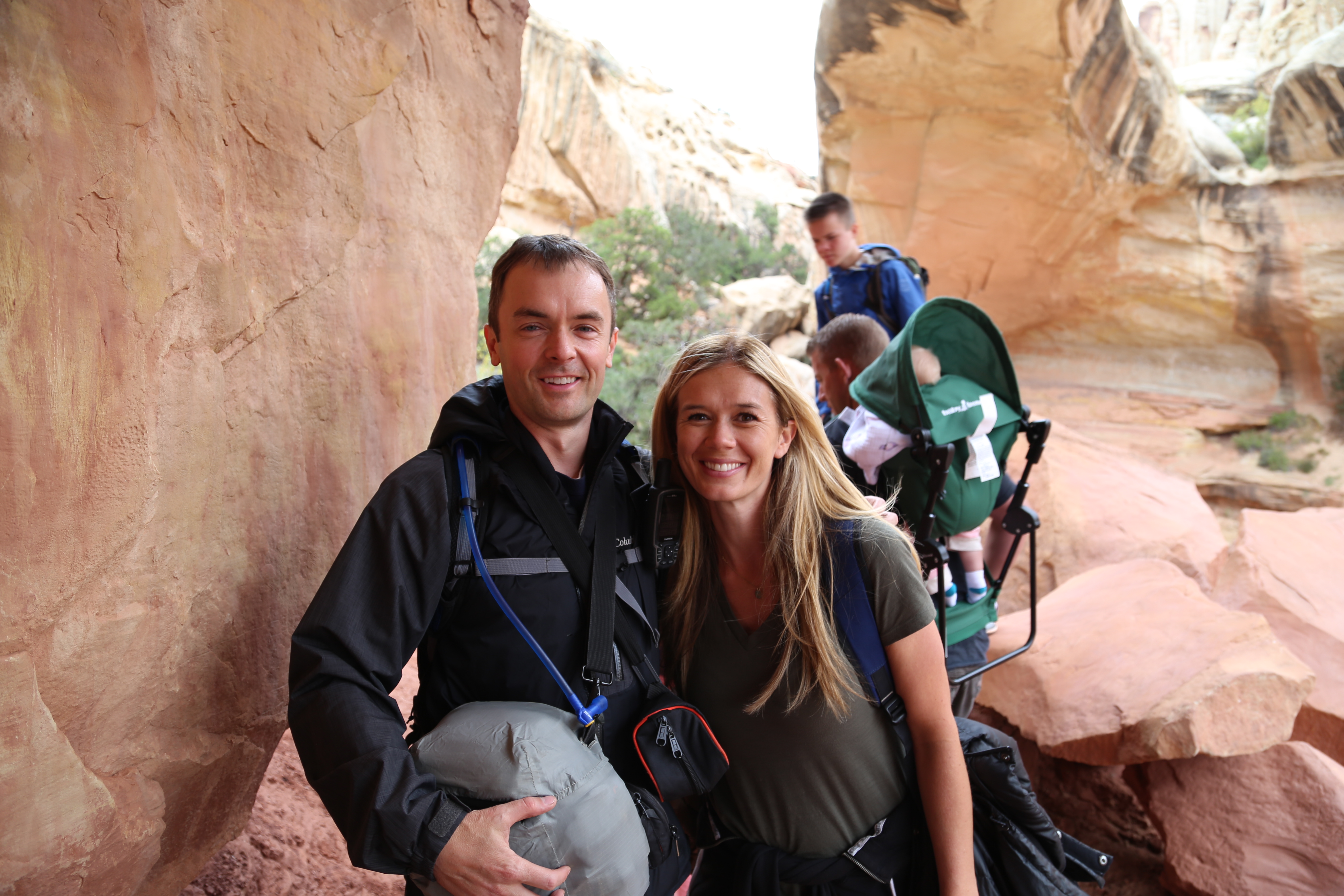 2015 Fall Break - Day 3 - Capitol Reef National Park (Gifford House Pies, Hickman Bridge Arch, Snakes Alive!, Picking Apples in the Fruita Pioneer Orchards, Goosenecks Overlook, Panorama Point), Eating Rattlesnakes at Cafe Diablo (Torrey, Utah)