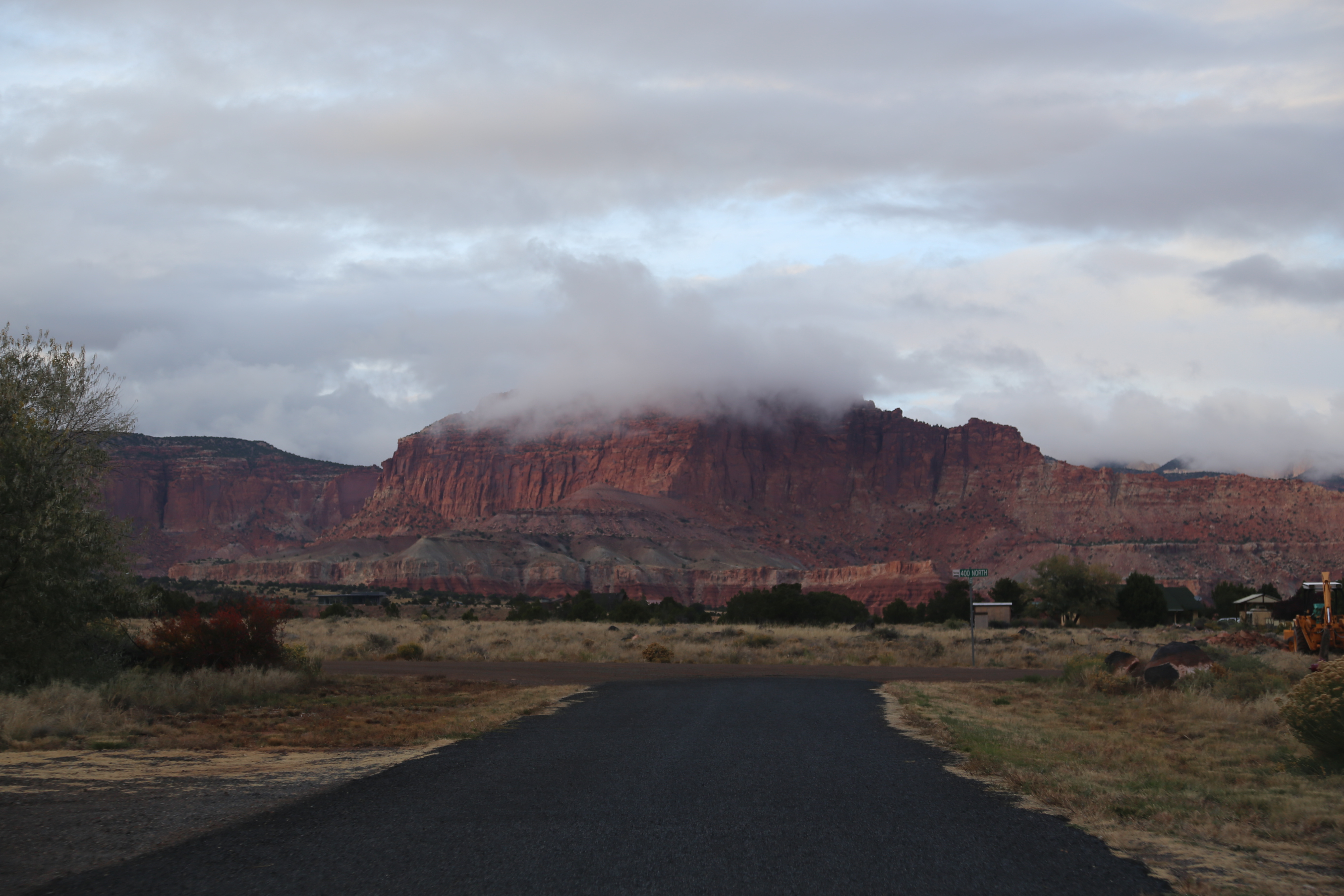 2015 Fall Break - Day 3 - Capitol Reef National Park (Gifford House Pies, Hickman Bridge Arch, Snakes Alive!, Picking Apples in the Fruita Pioneer Orchards, Goosenecks Overlook, Panorama Point), Eating Rattlesnakes at Cafe Diablo (Torrey, Utah)